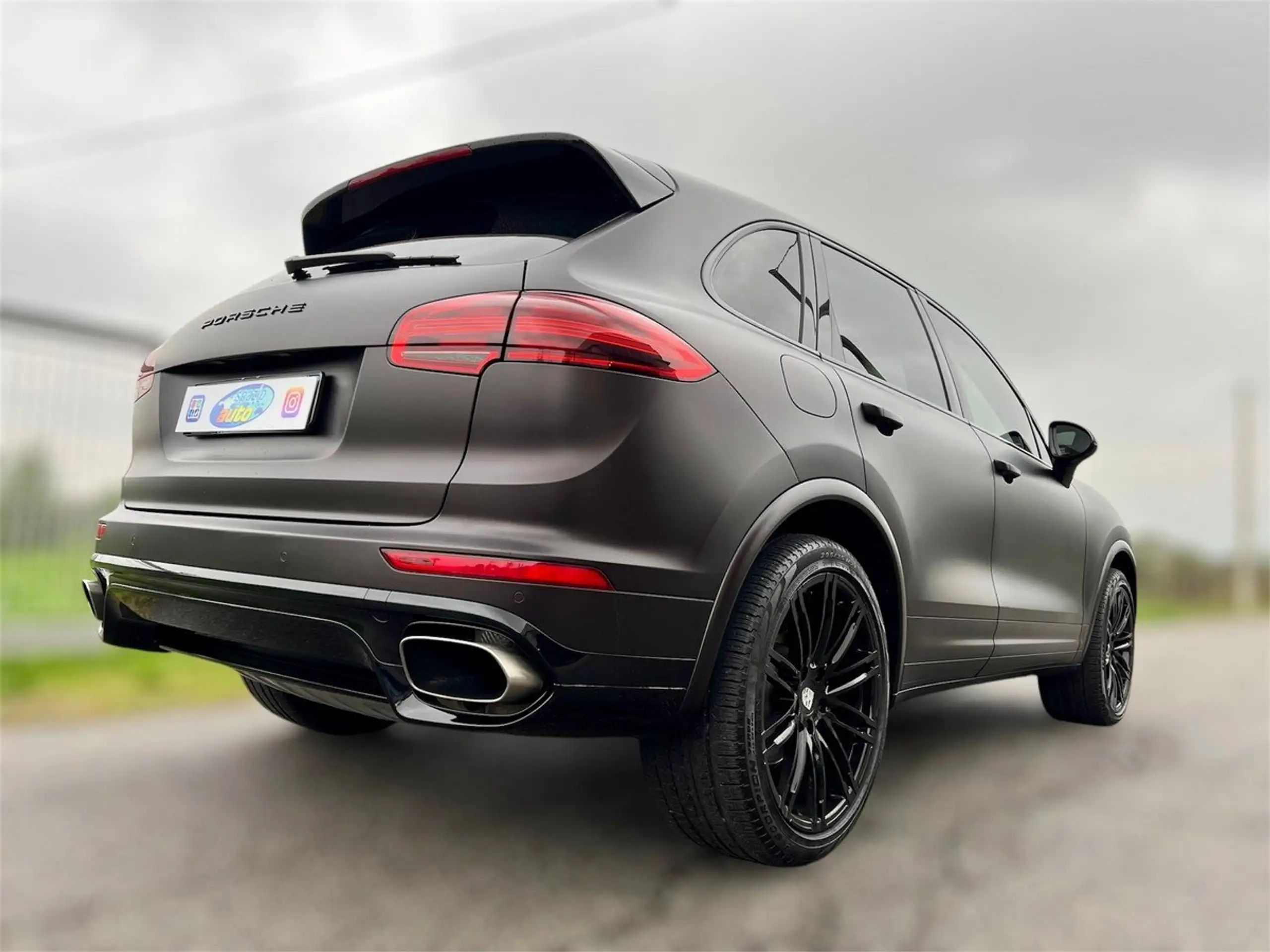 Porsche - Cayenne