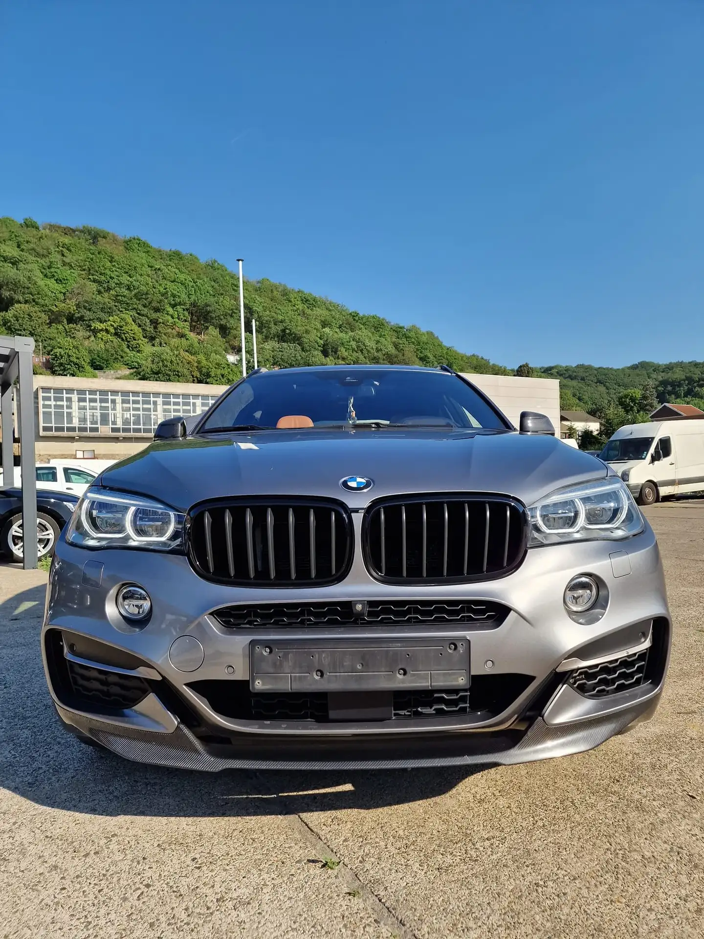 BMW - X6 M