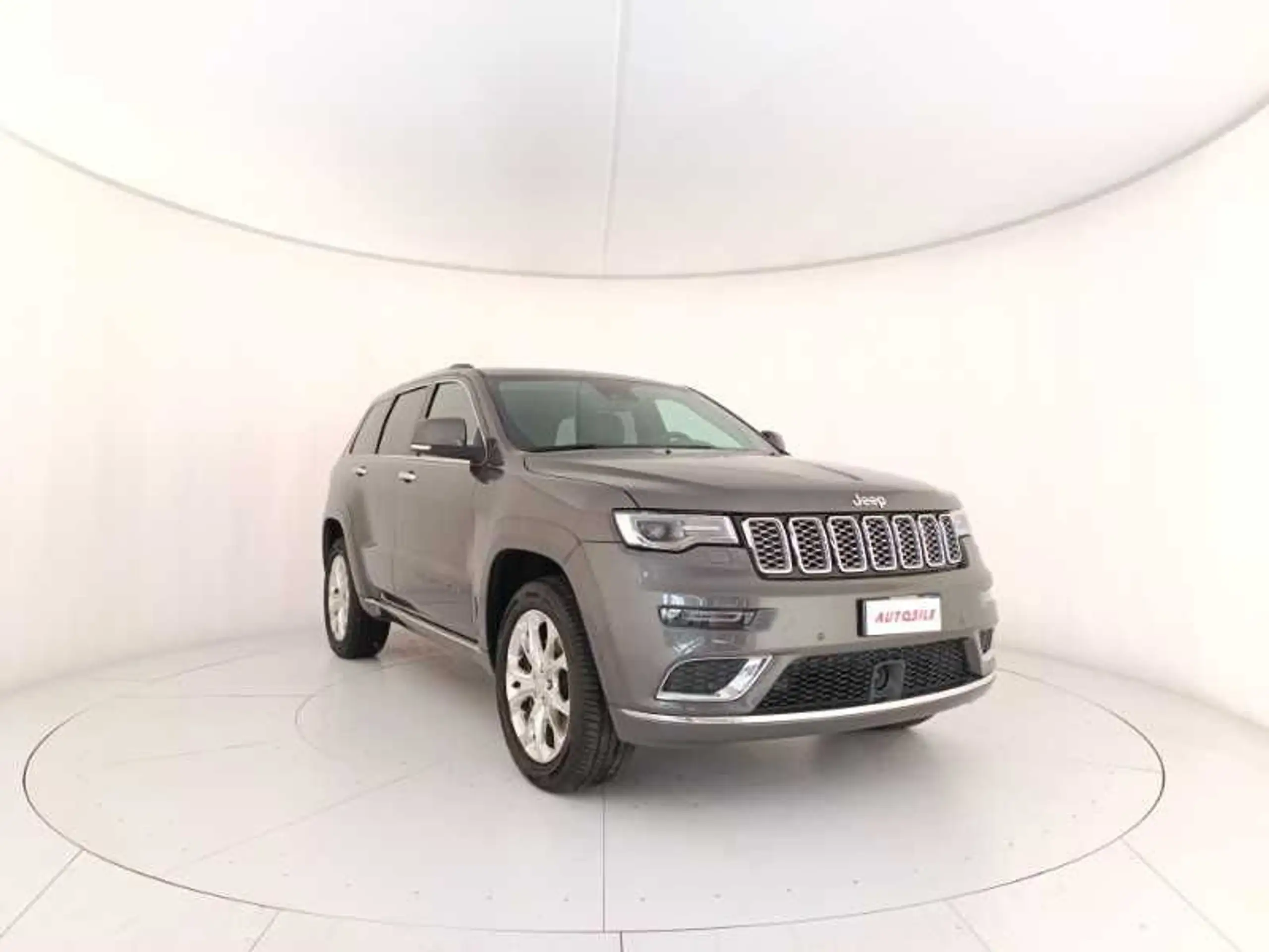 Jeep - Grand Cherokee