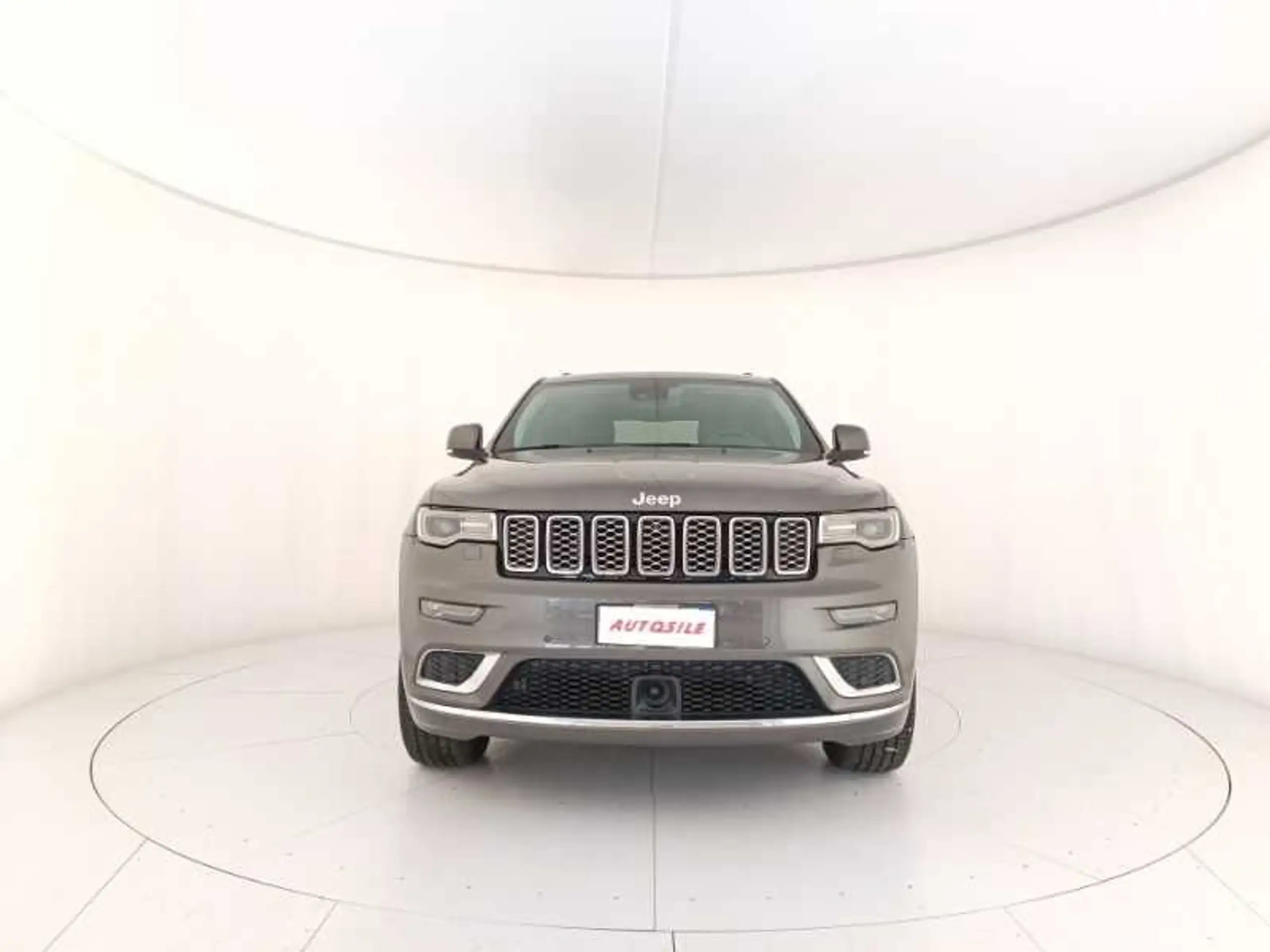 Jeep - Grand Cherokee