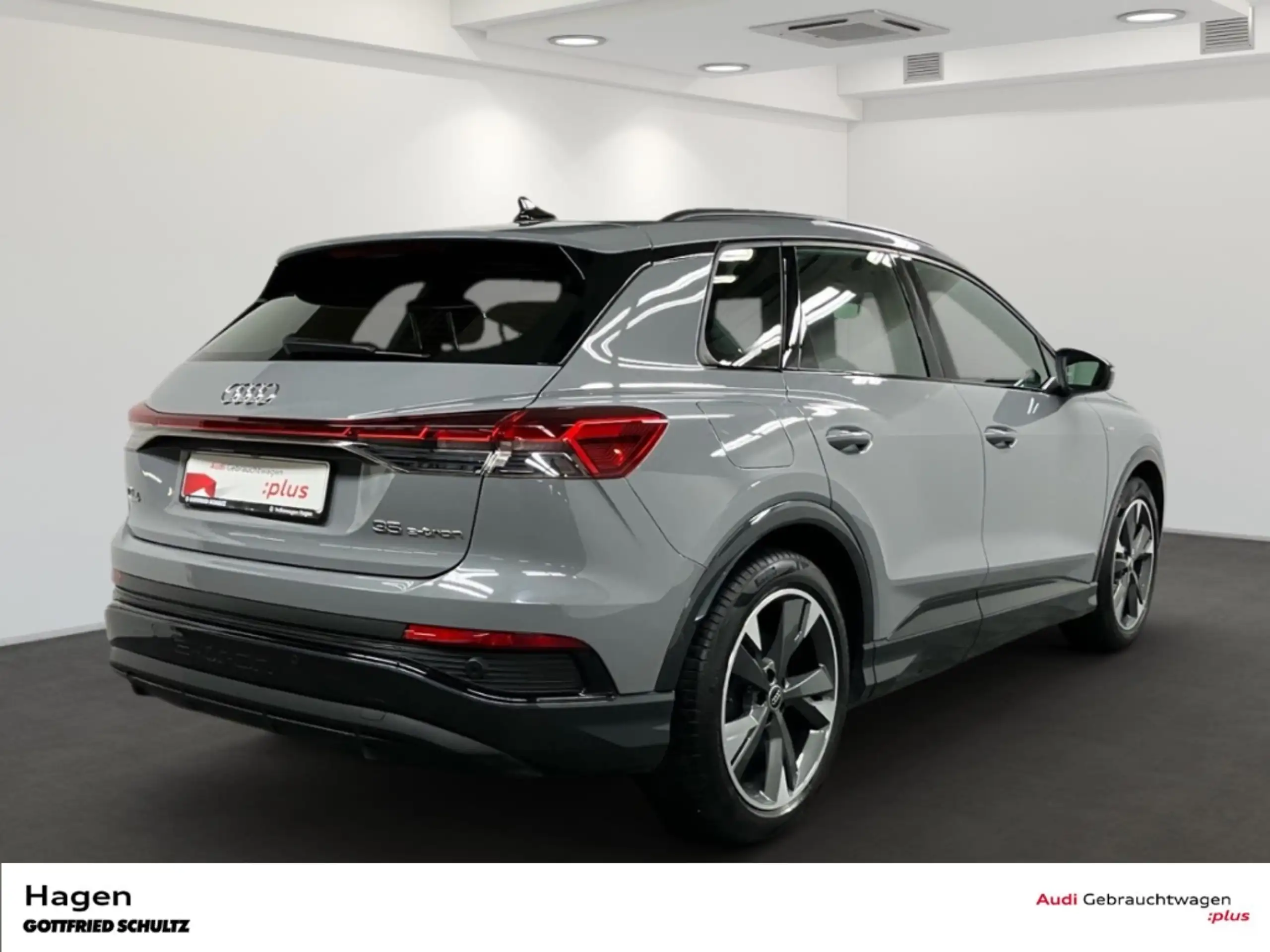 Audi - Q4 e-tron