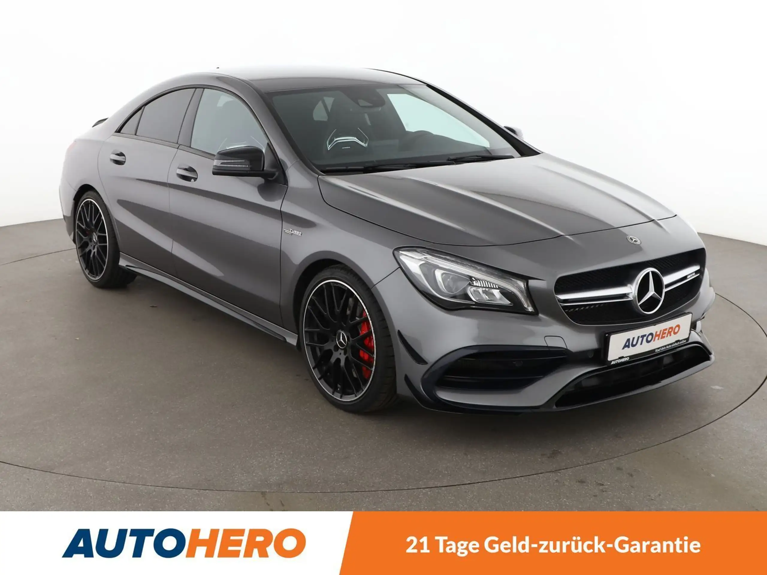 Mercedes-Benz - CLA 45 AMG