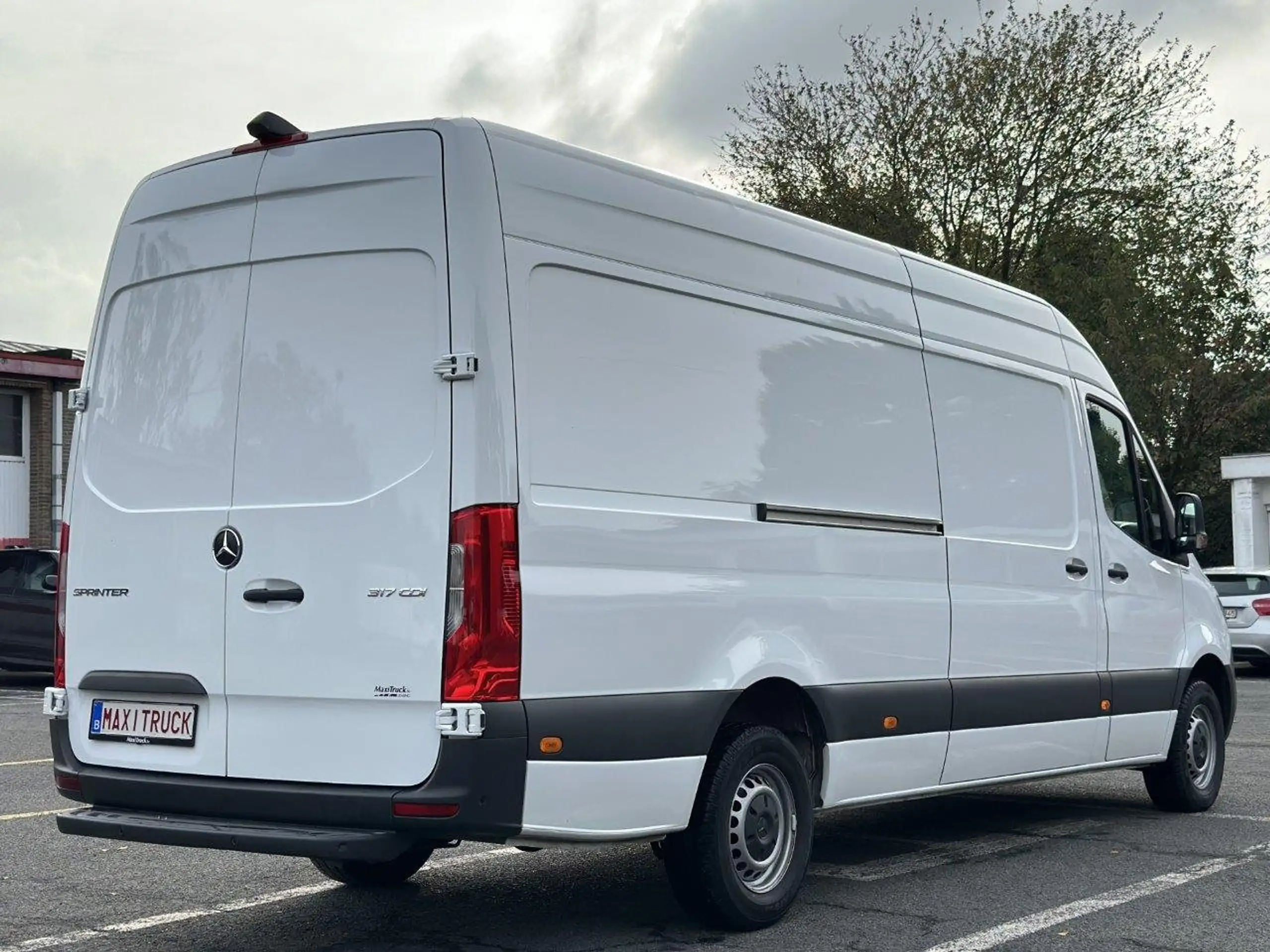 Mercedes-Benz - Sprinter