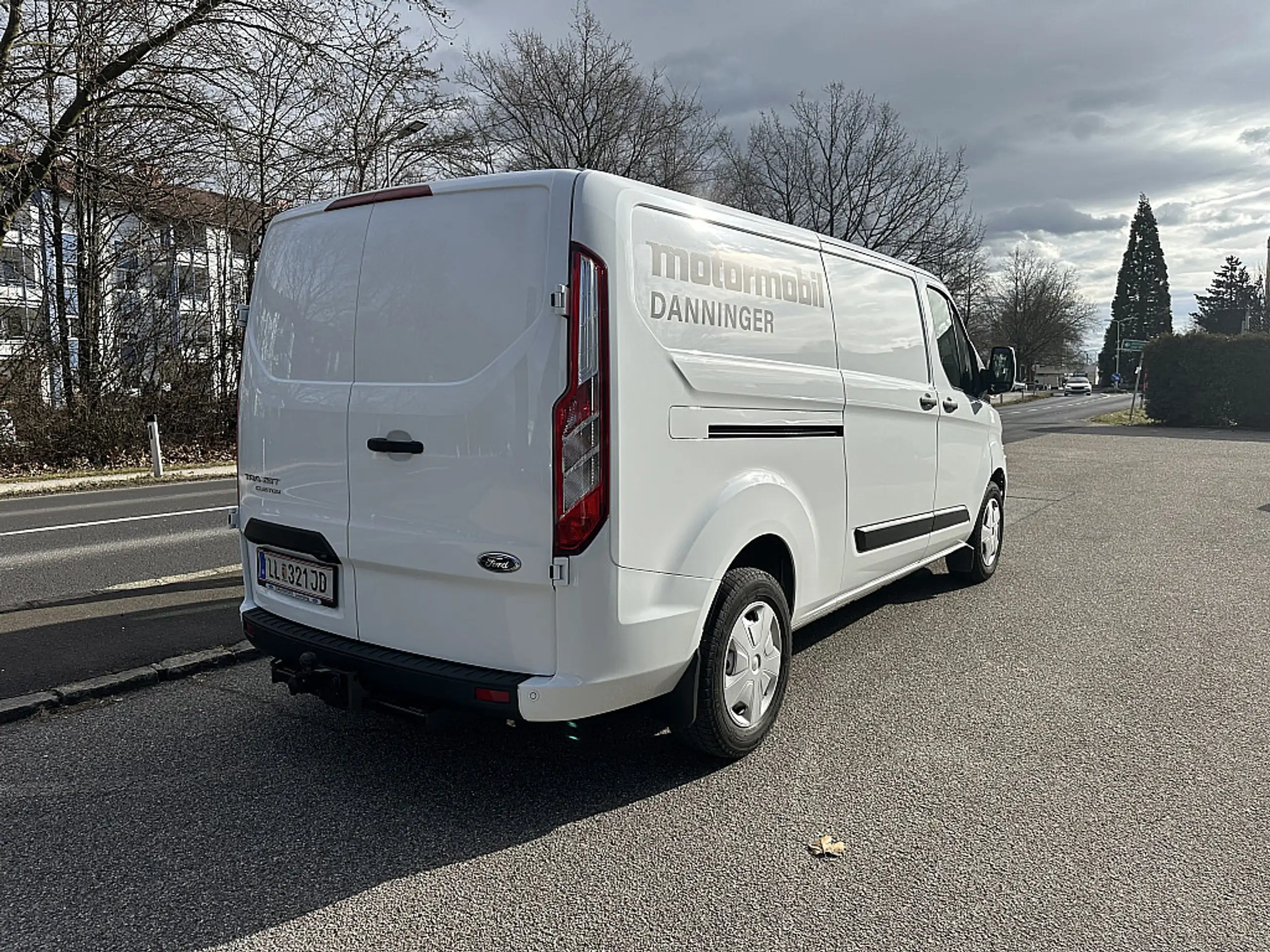 Ford - Transit Custom