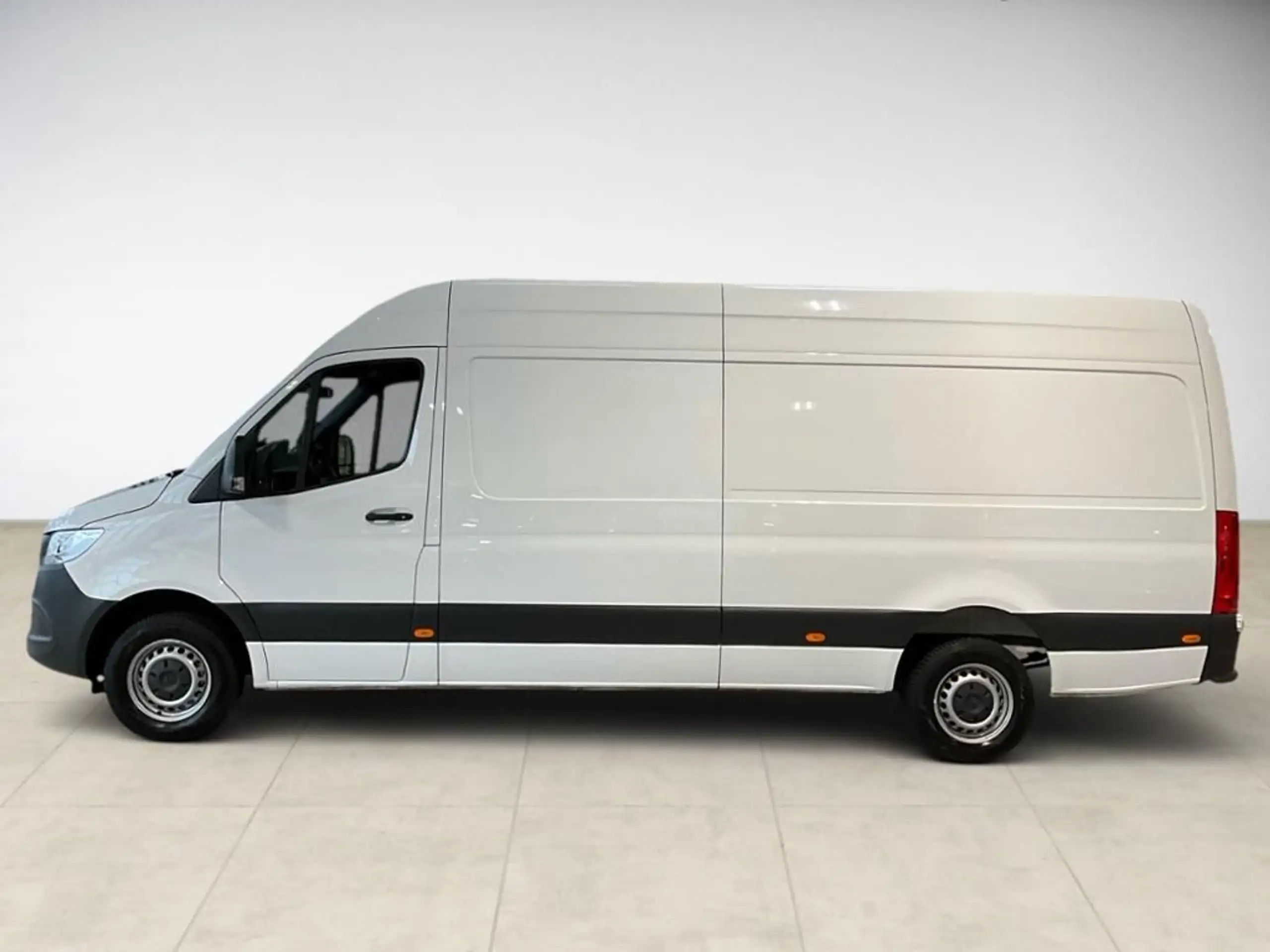 Mercedes-Benz - Sprinter