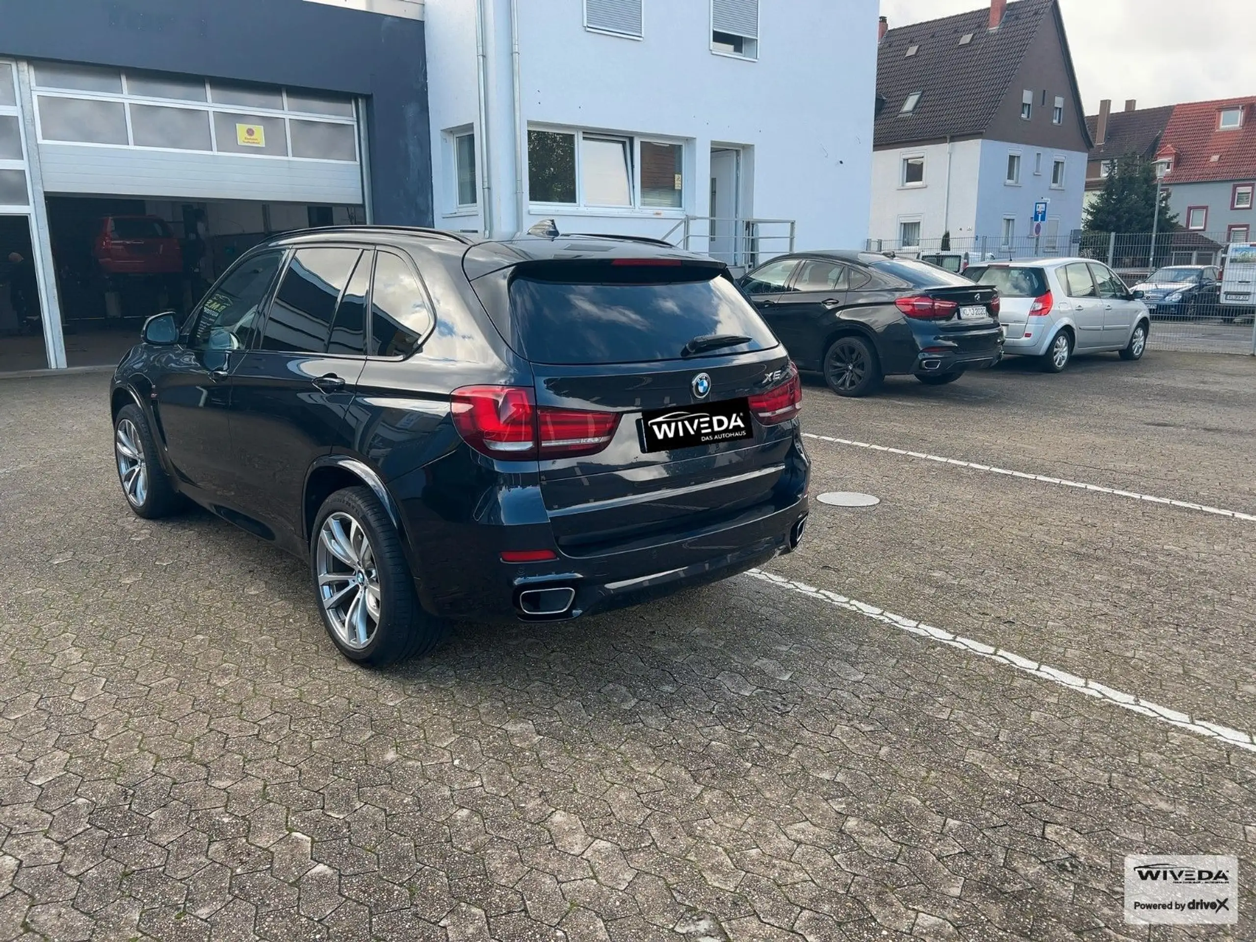 BMW - X5