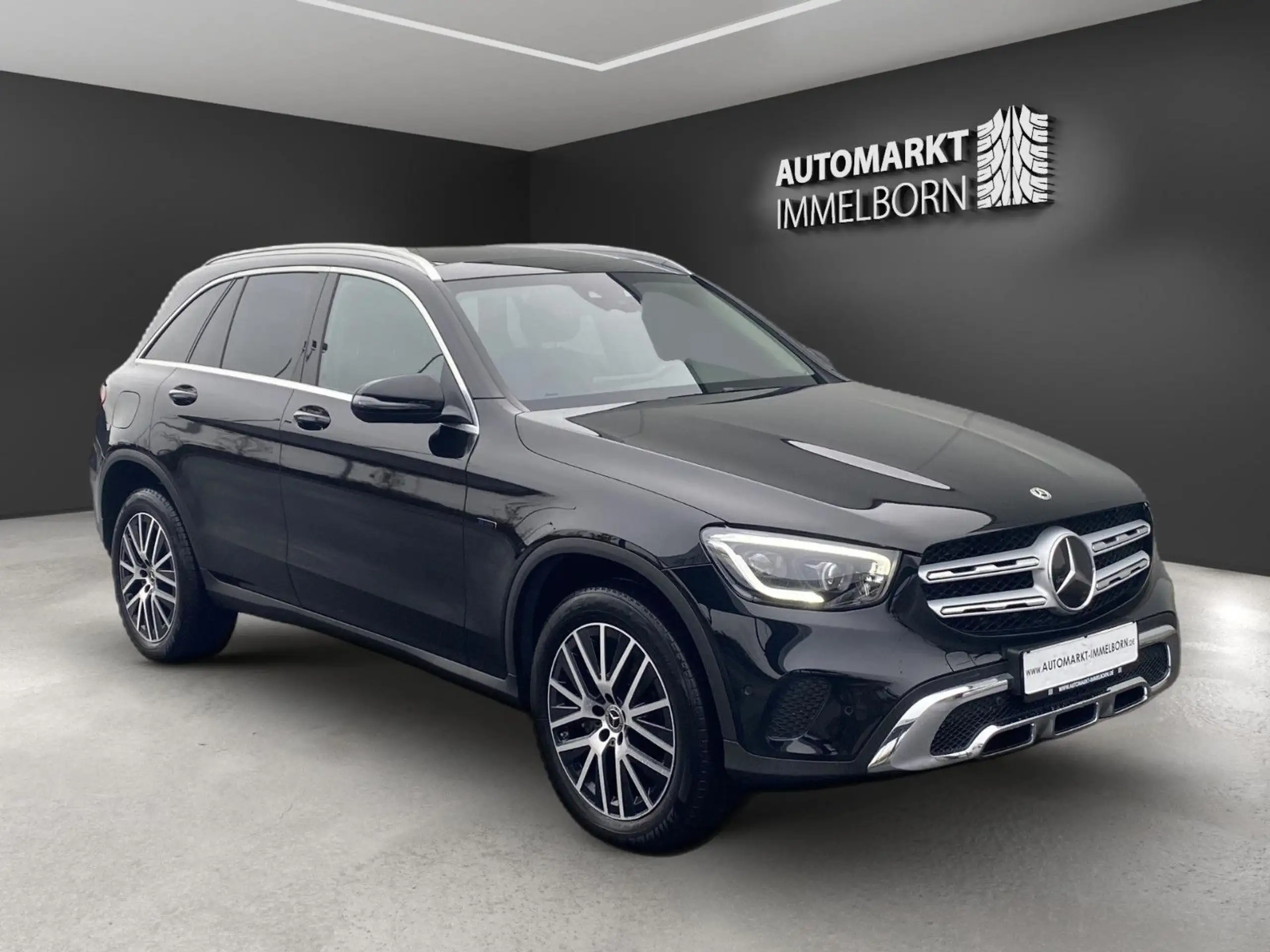 Mercedes-Benz GLC 300 2020