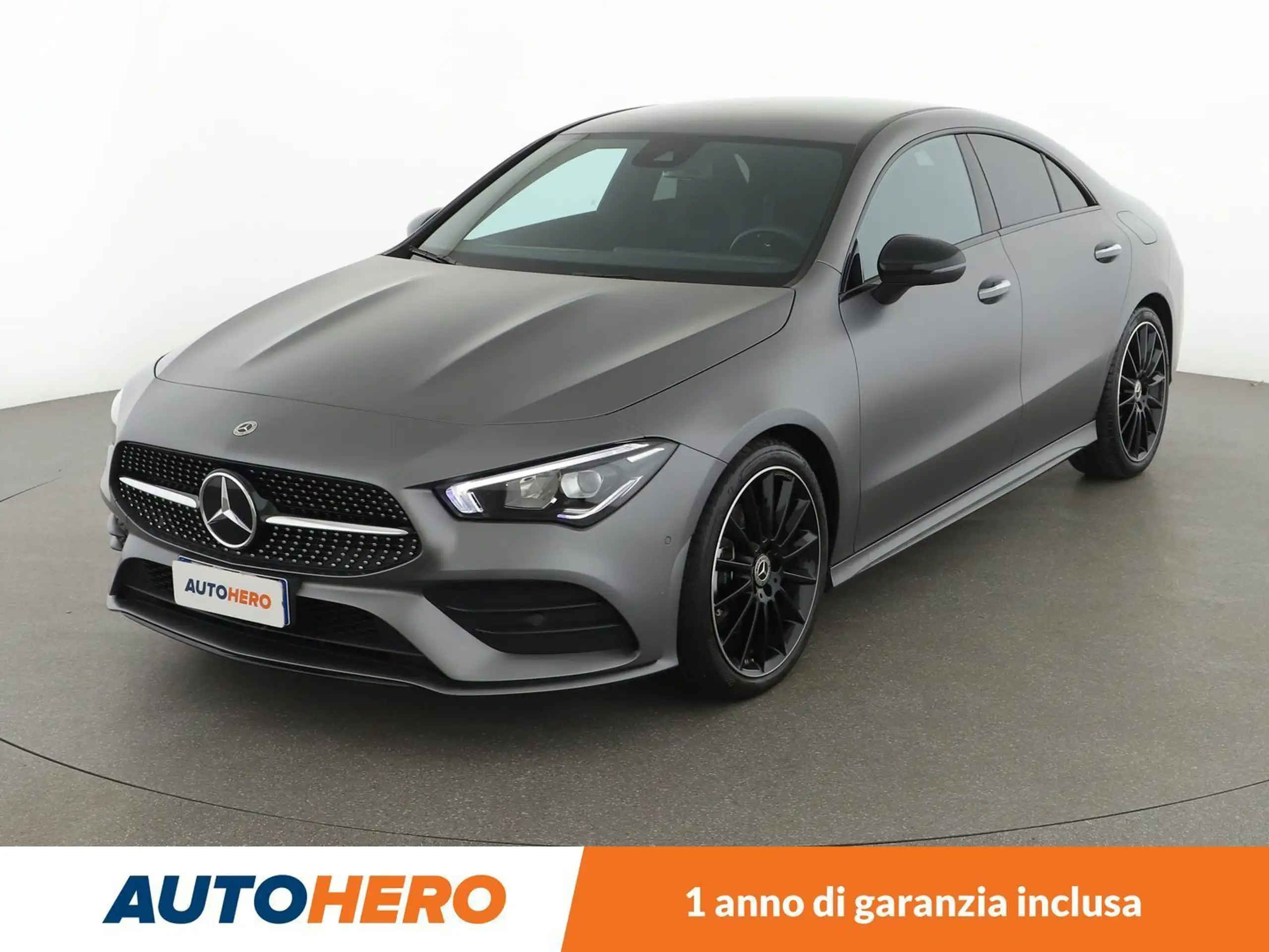 Mercedes-Benz - CLA 200