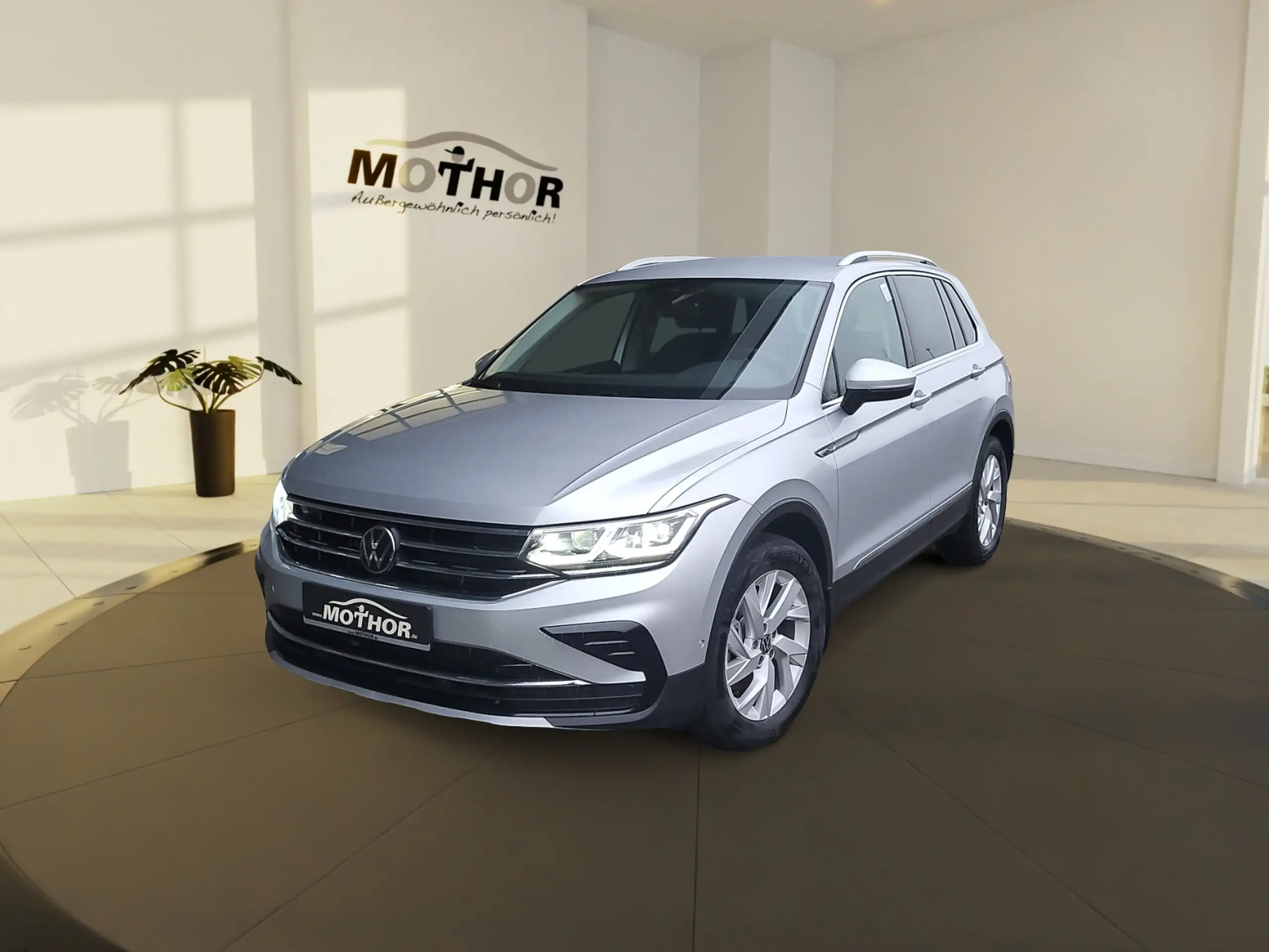 Volkswagen - Tiguan