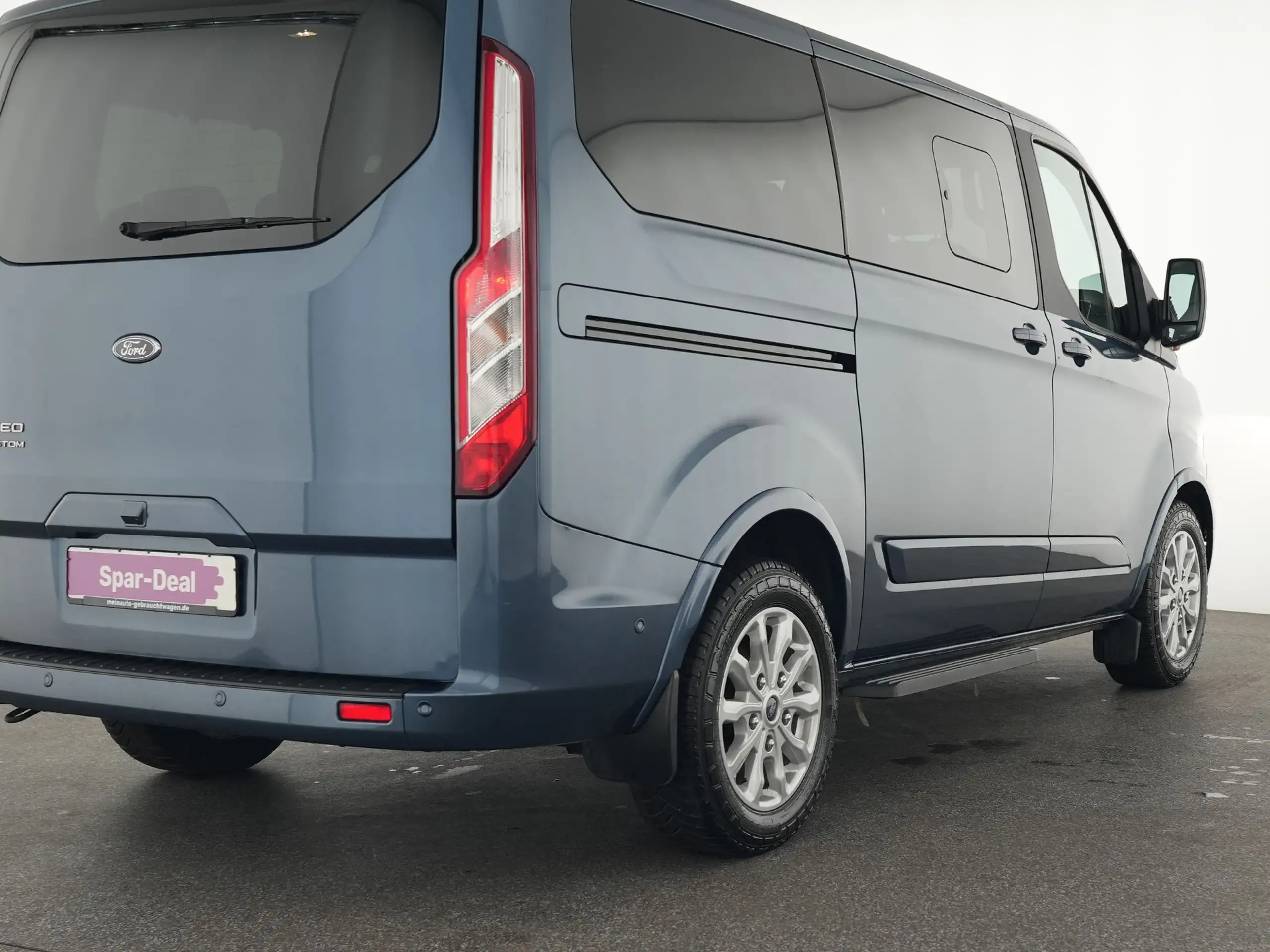 Ford - Tourneo Custom