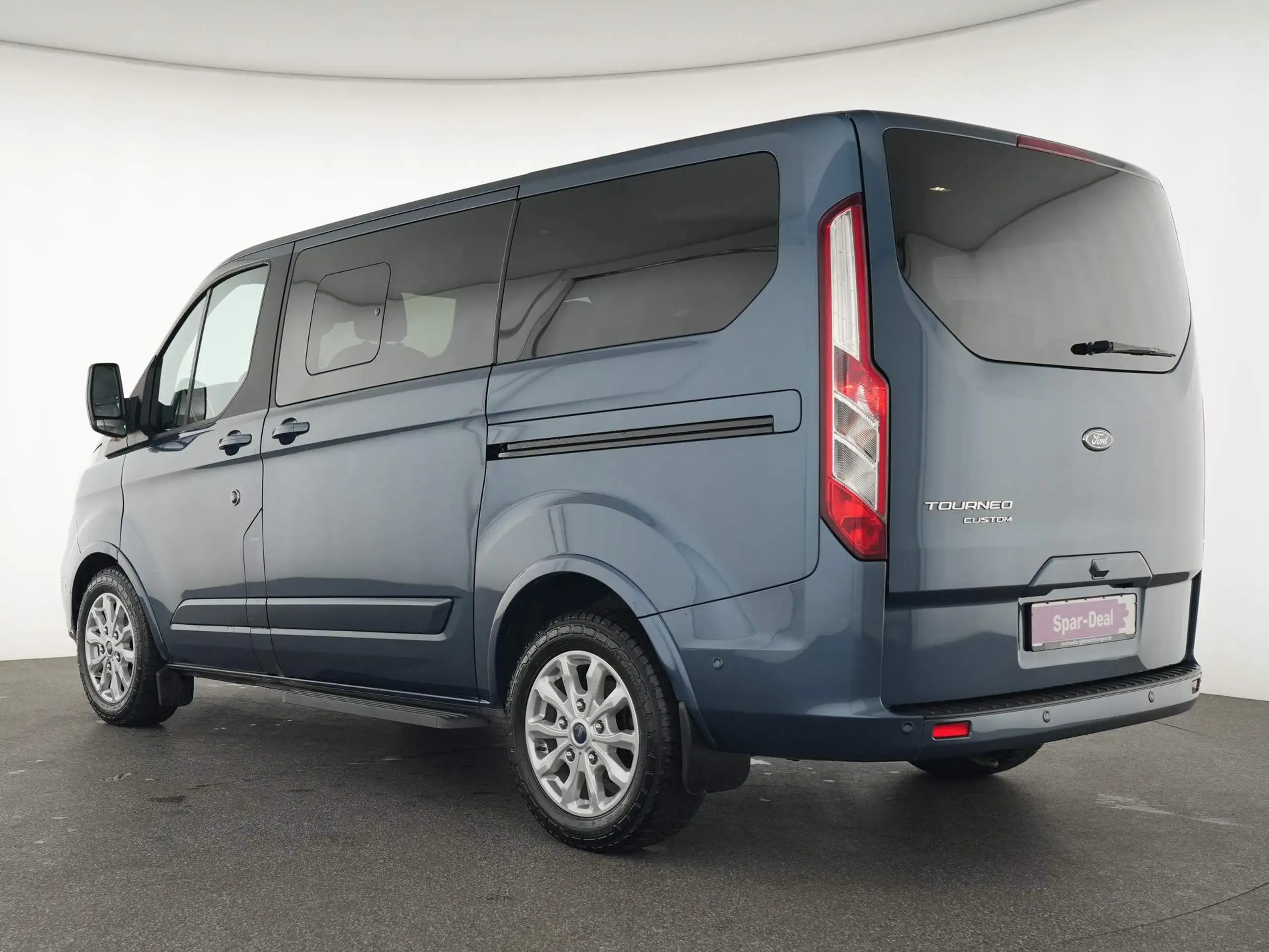 Ford - Tourneo Custom