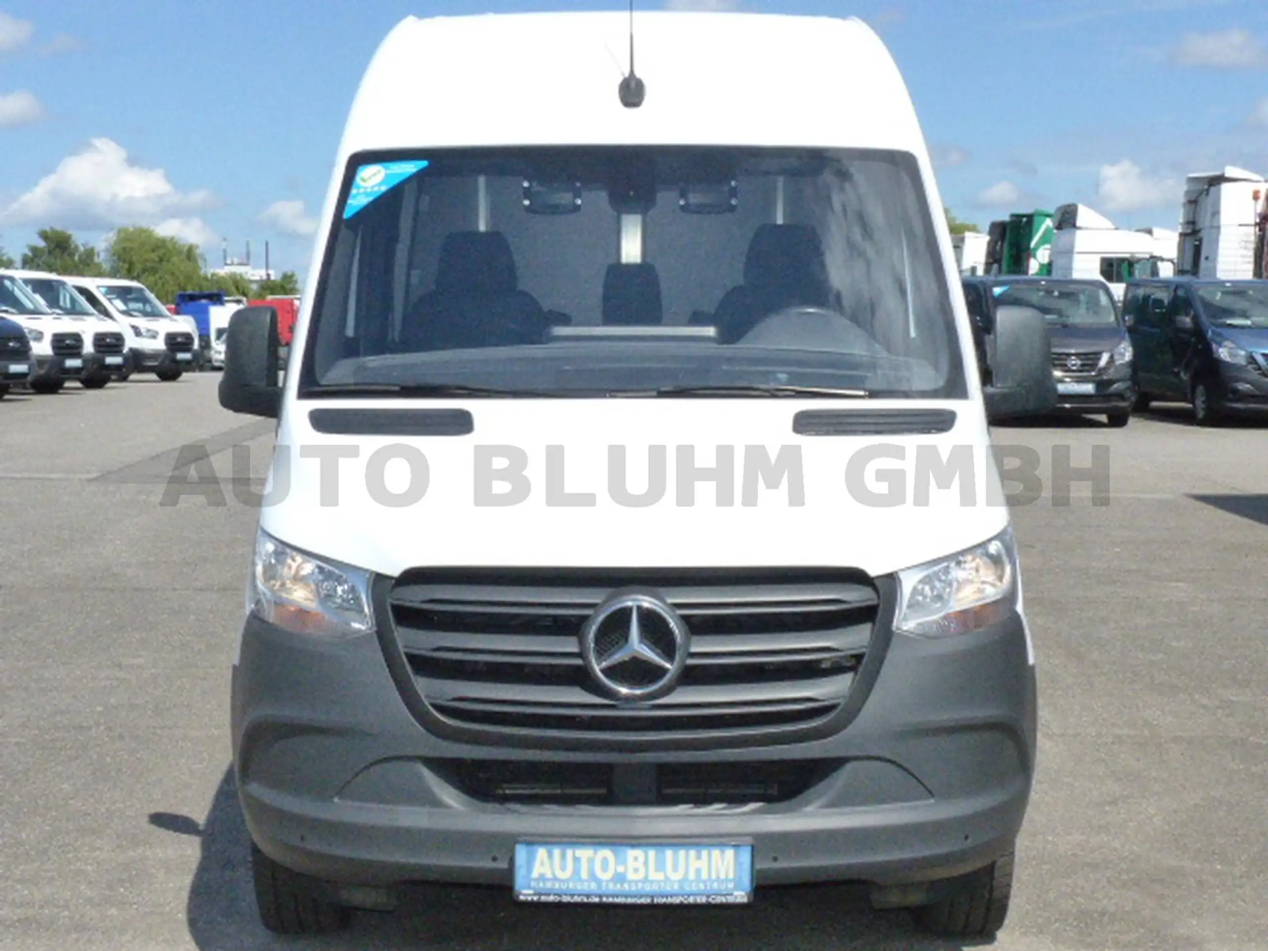 Mercedes-Benz - Sprinter