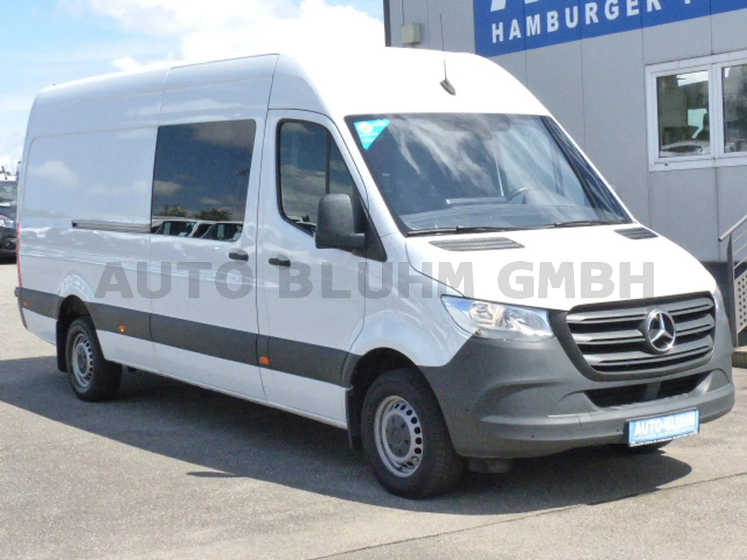 Mercedes-Benz - Sprinter