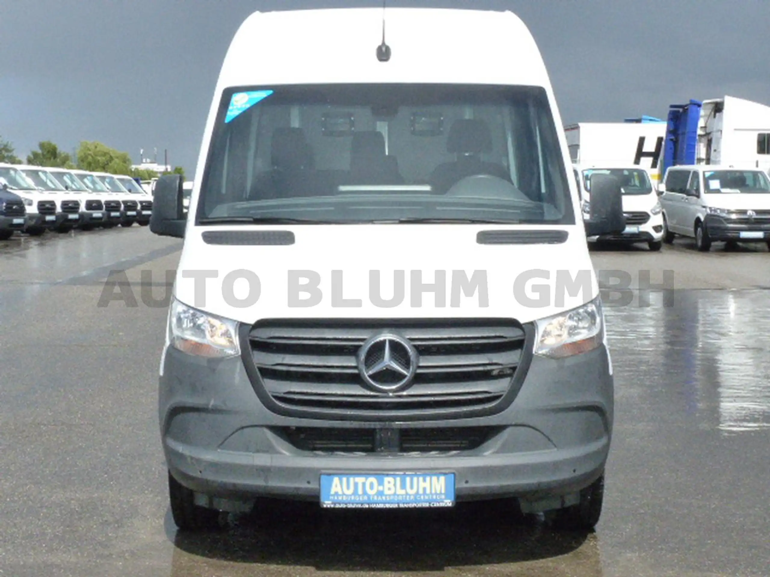 Mercedes-Benz - Sprinter