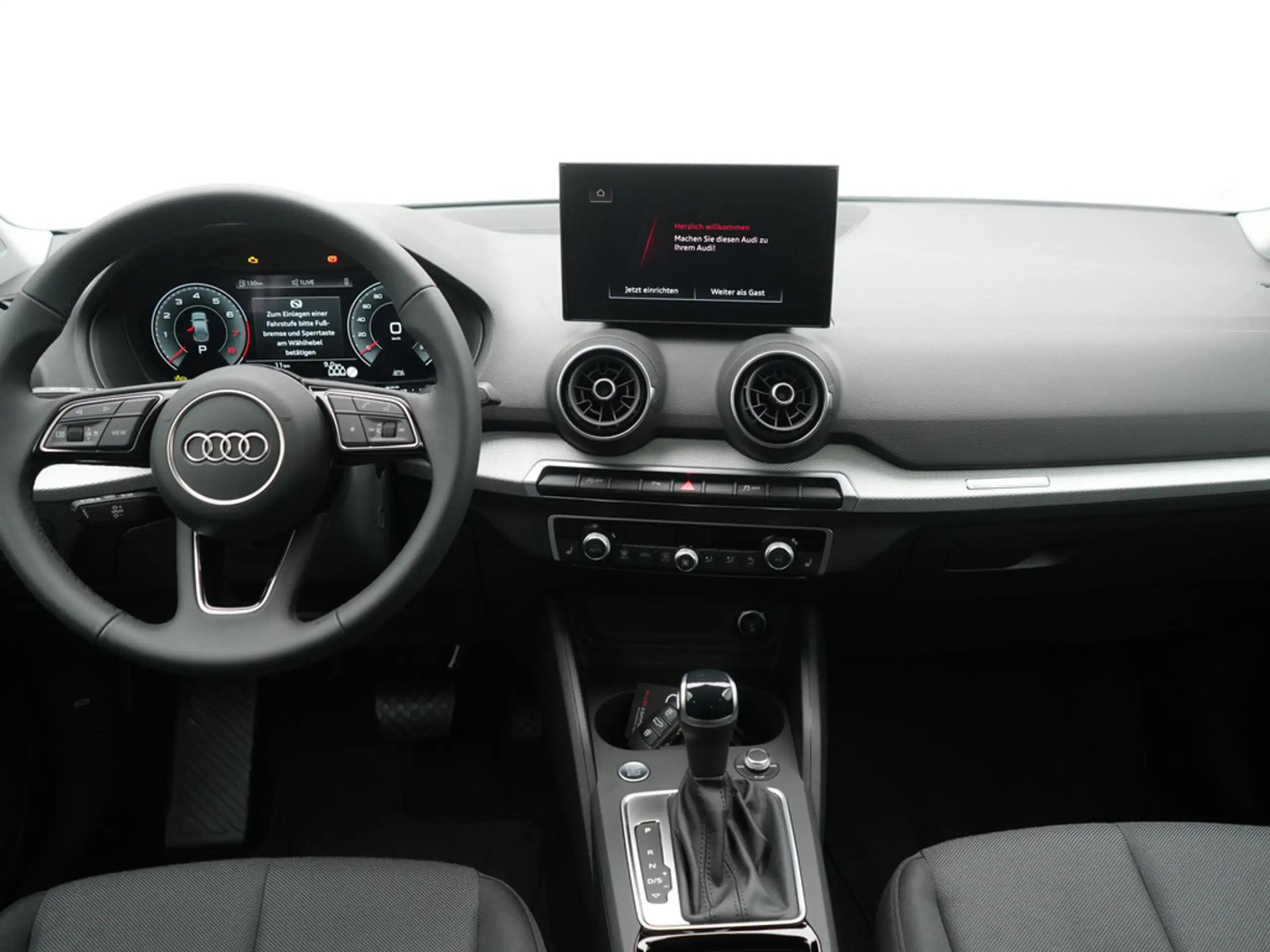 Audi - Q2