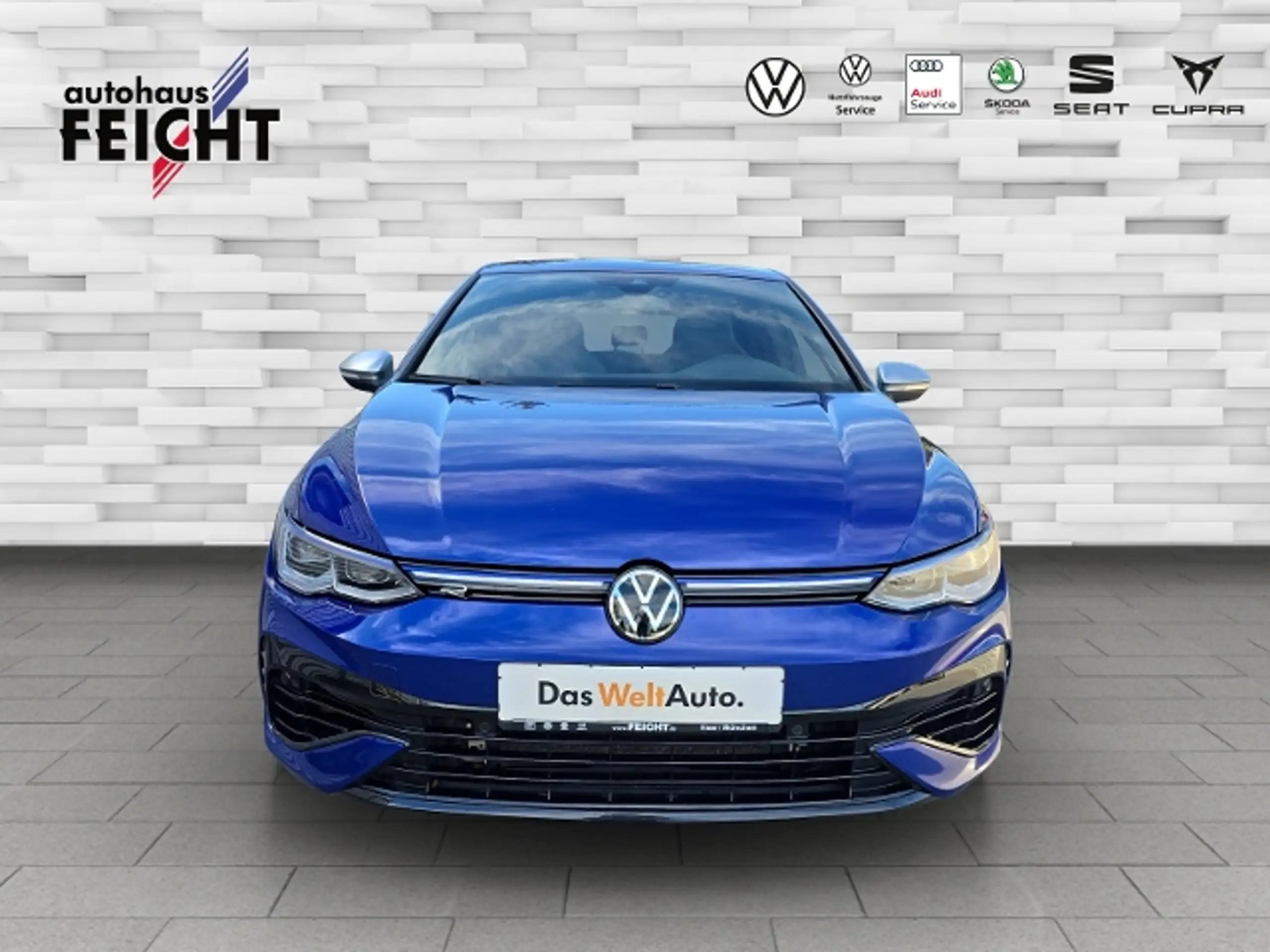 Volkswagen - Golf