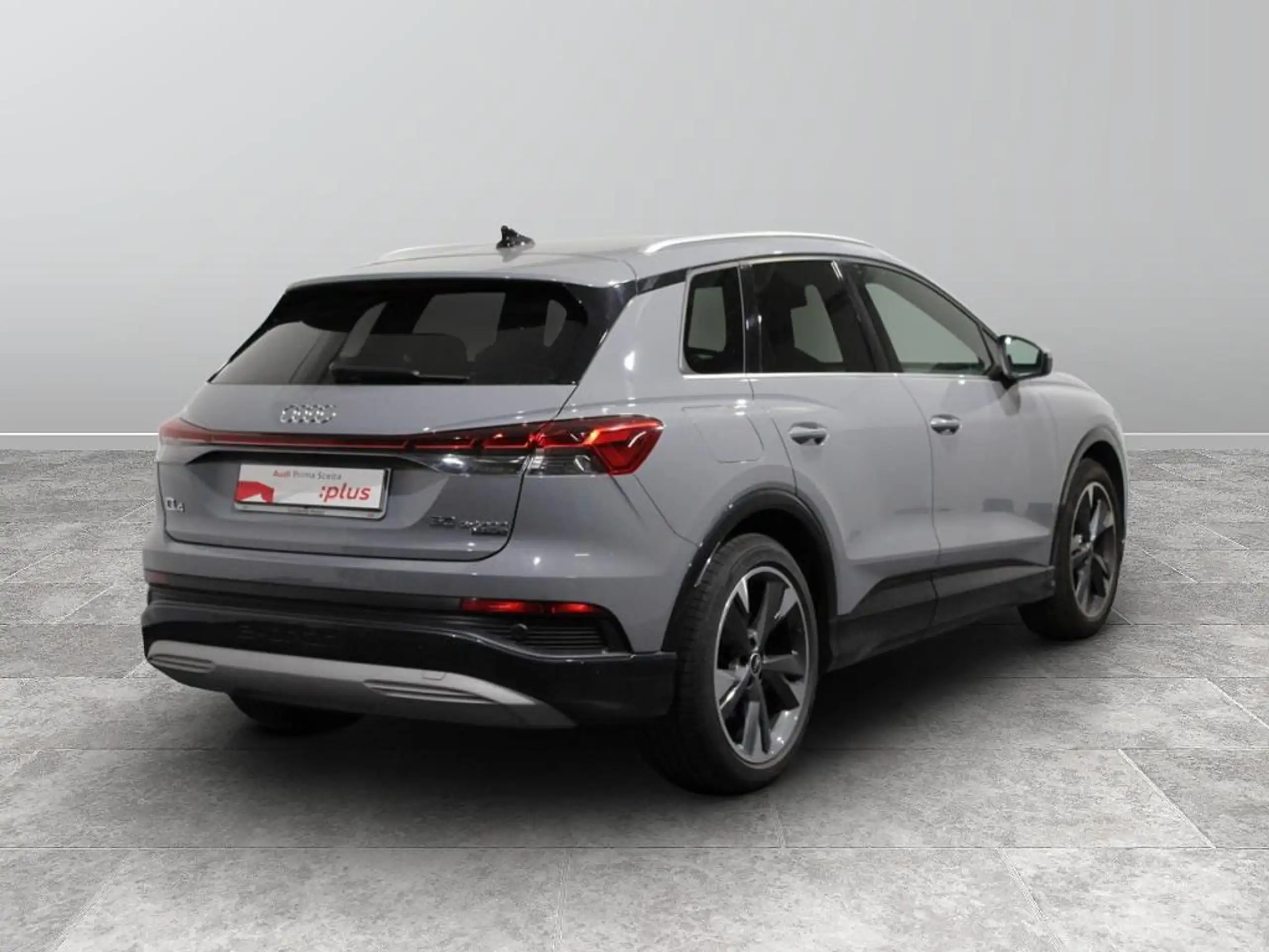 Audi - Q4 e-tron