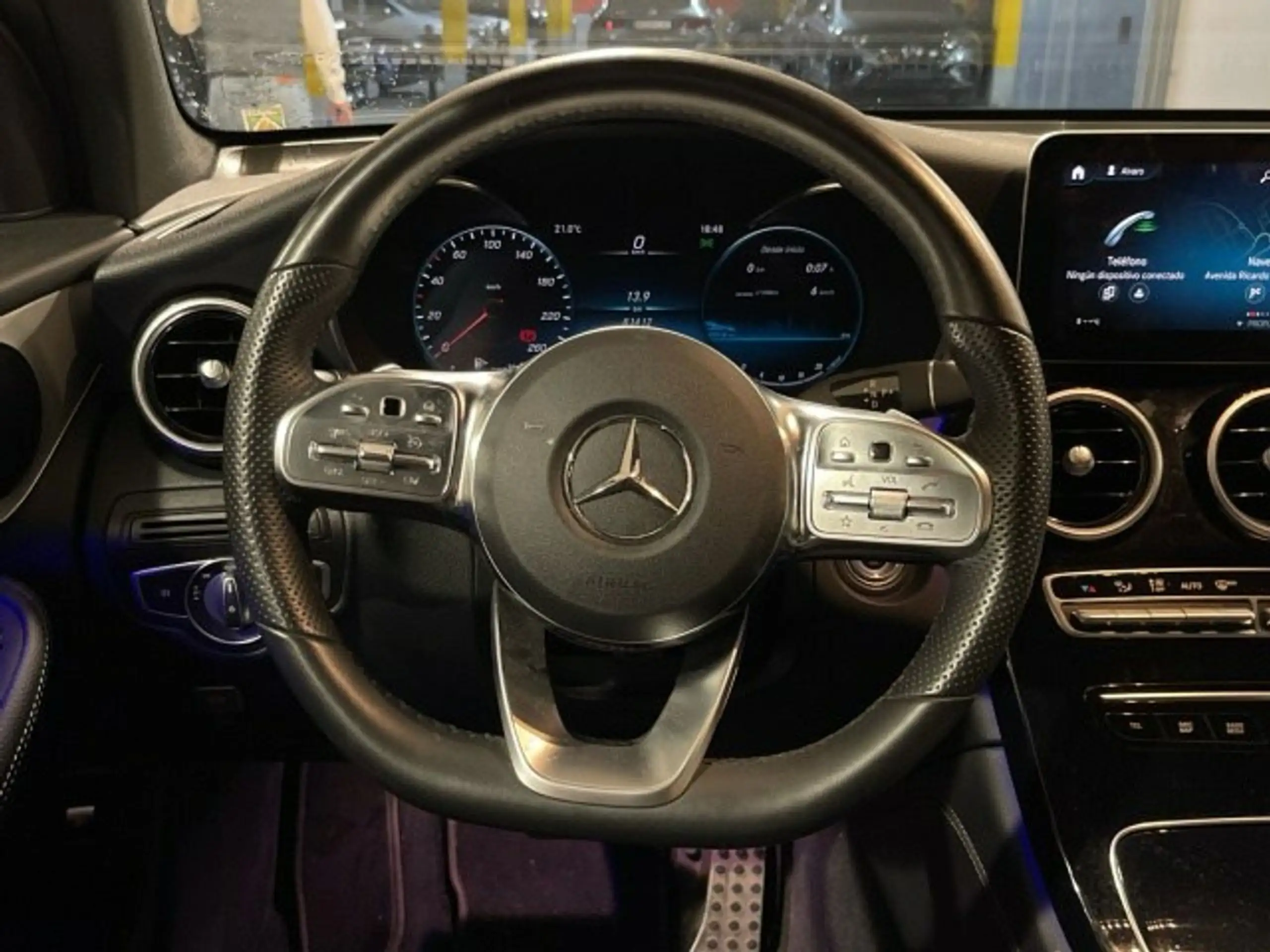 Mercedes-Benz - GLC 220