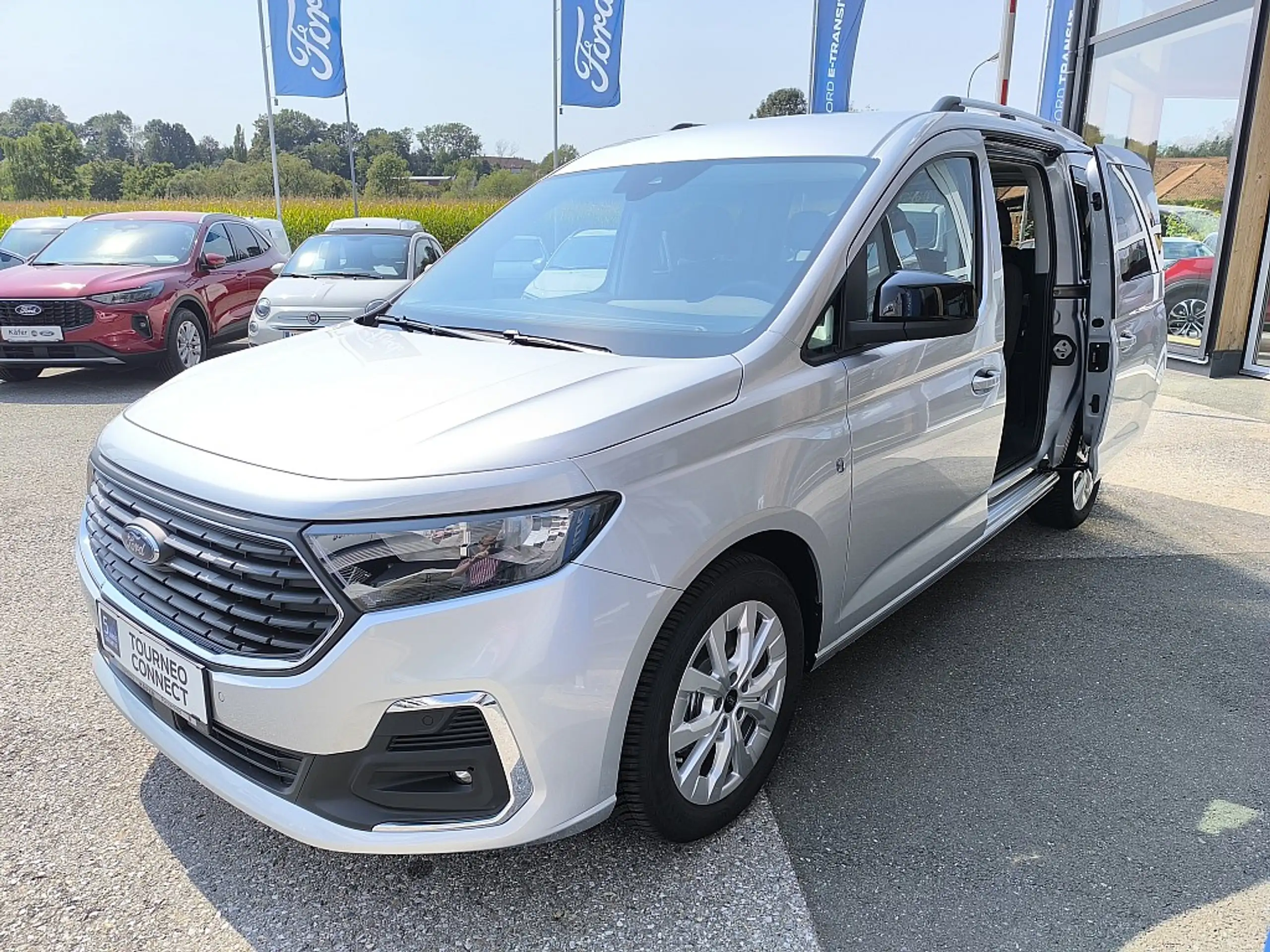 Ford - Grand Tourneo