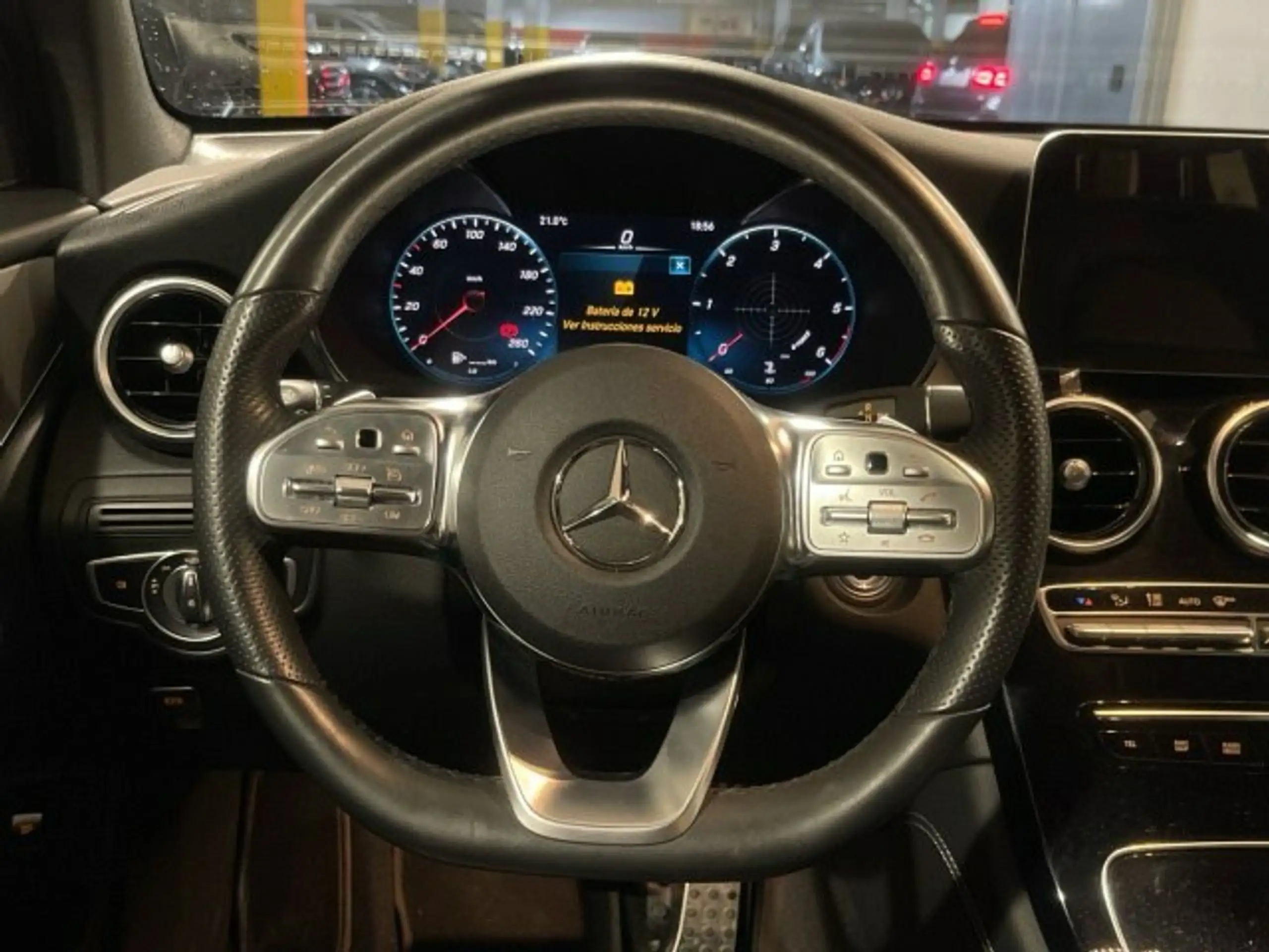 Mercedes-Benz - GLC 220