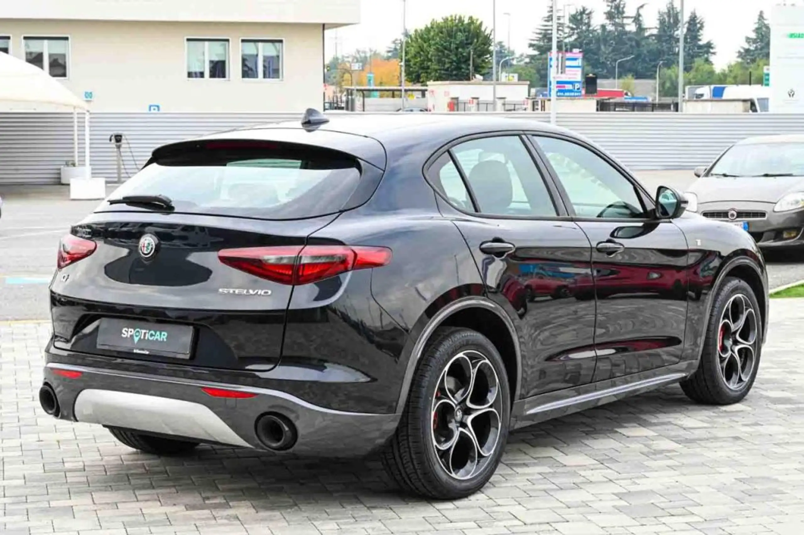 Alfa Romeo - Stelvio