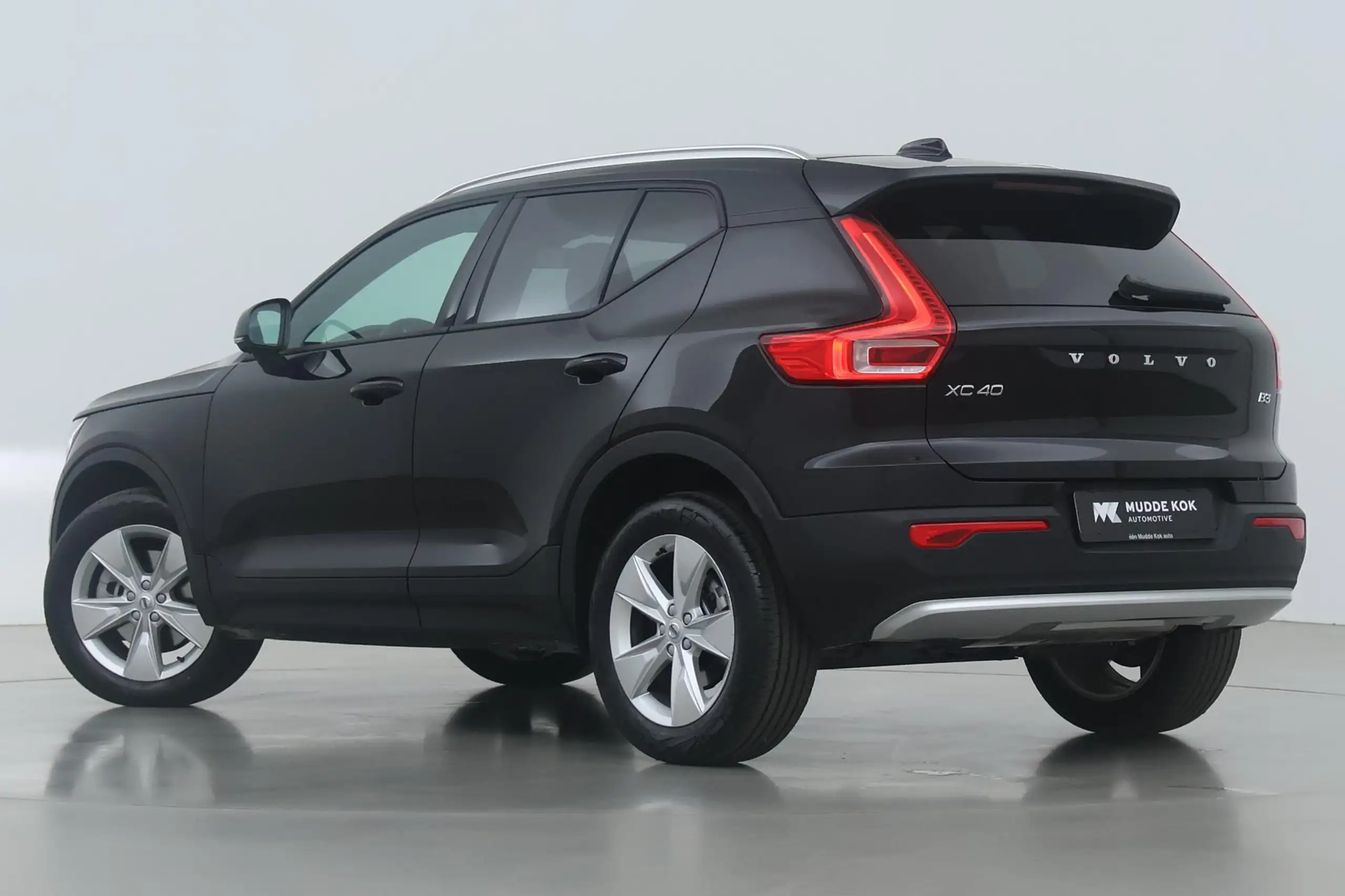 Volvo - XC40