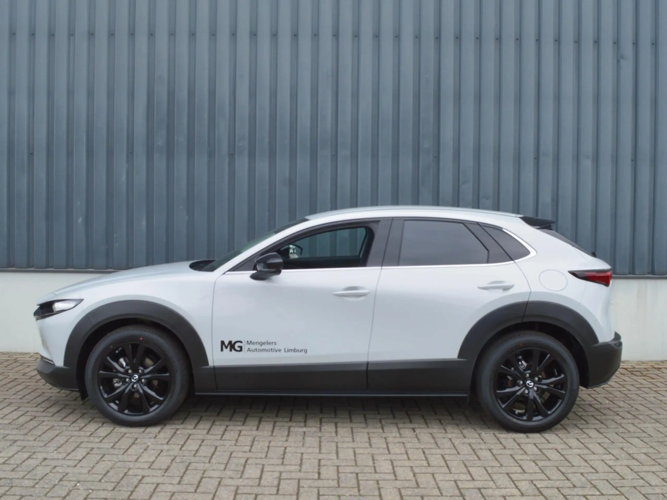 Mazda - CX-30