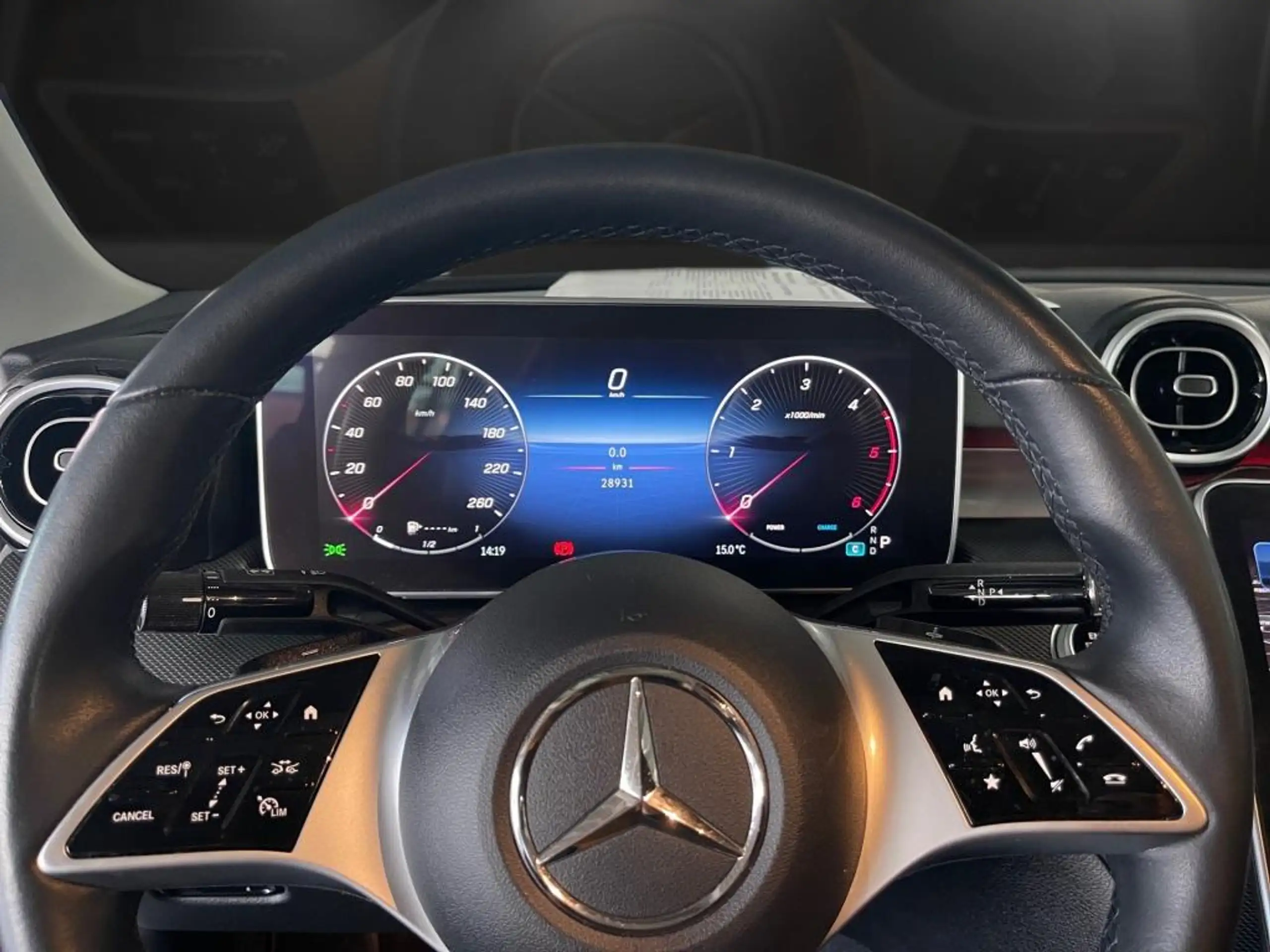 Mercedes-Benz - C 220