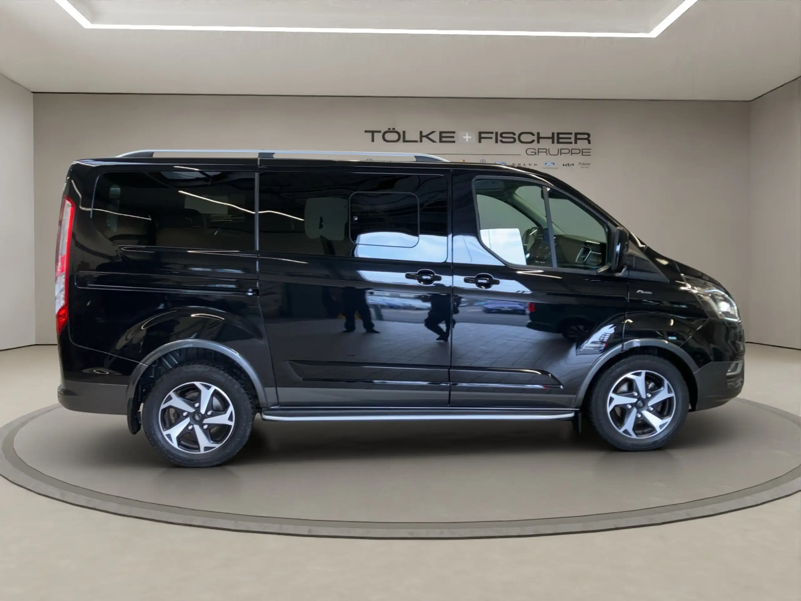 Ford - Tourneo Custom