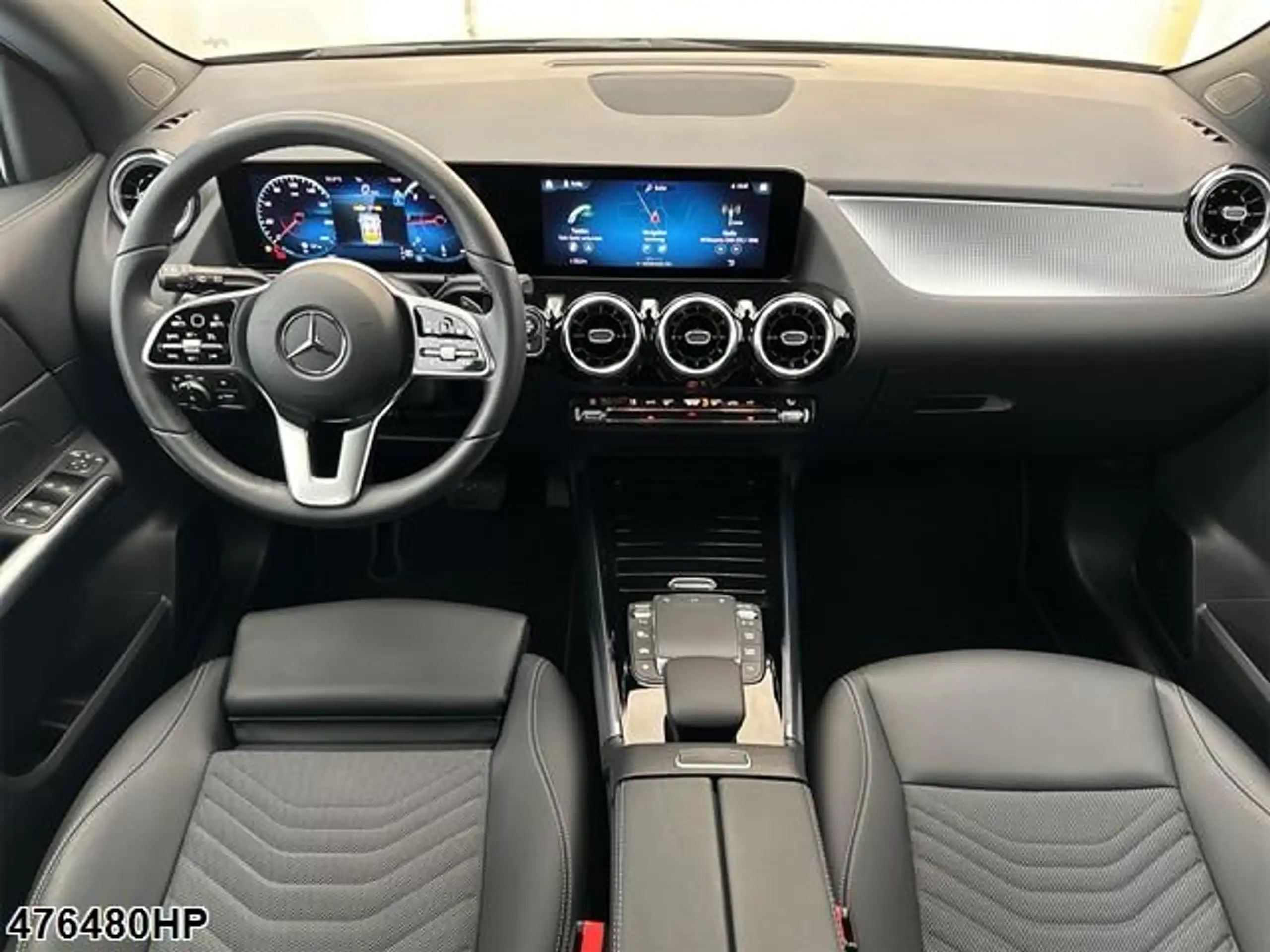 Mercedes-Benz - GLA 200