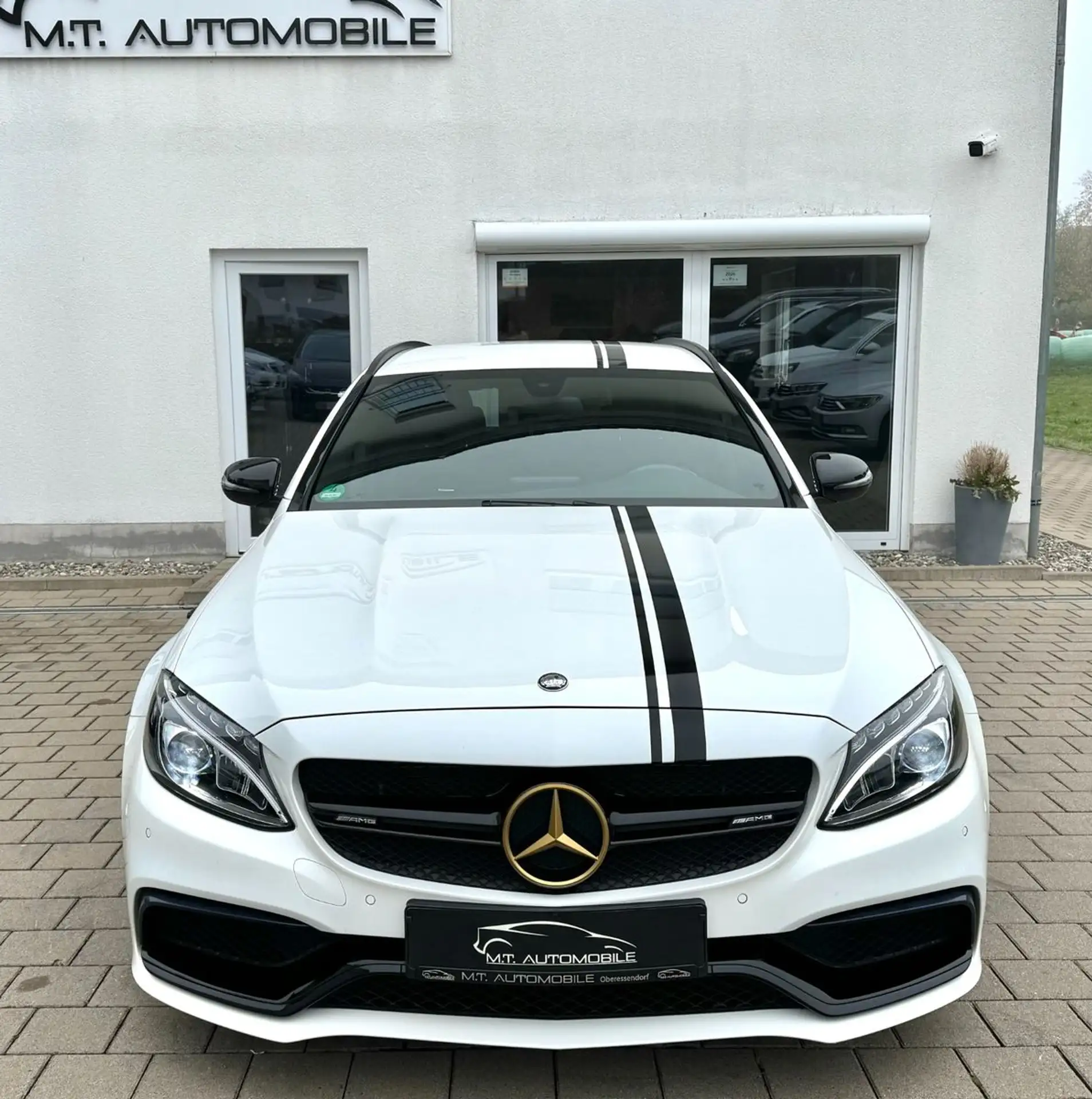 Mercedes-Benz - C 63 AMG