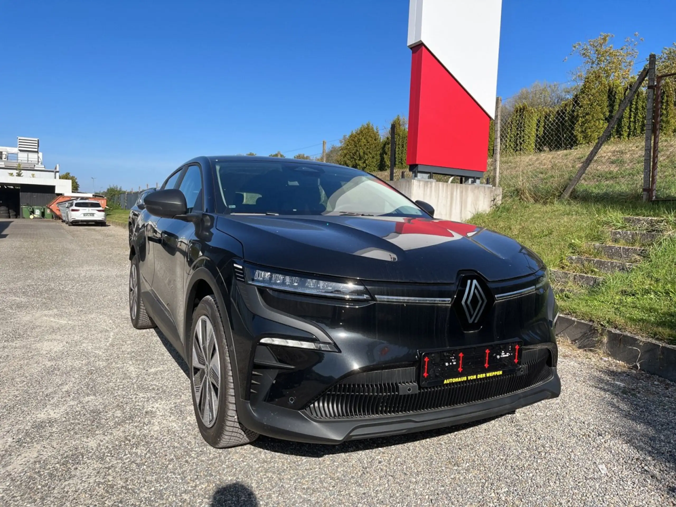 Renault - Megane E-Tech