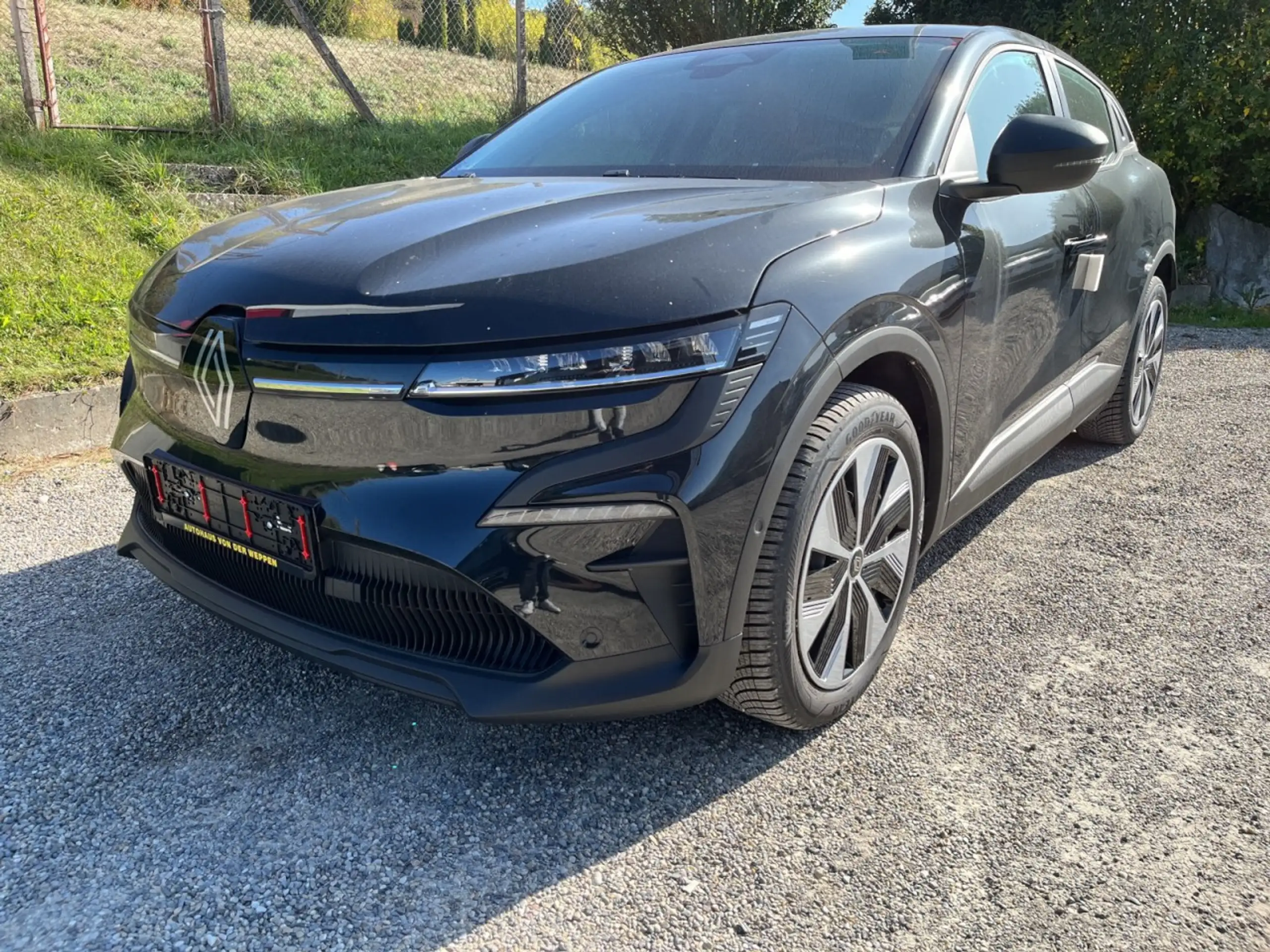 Renault - Megane E-Tech