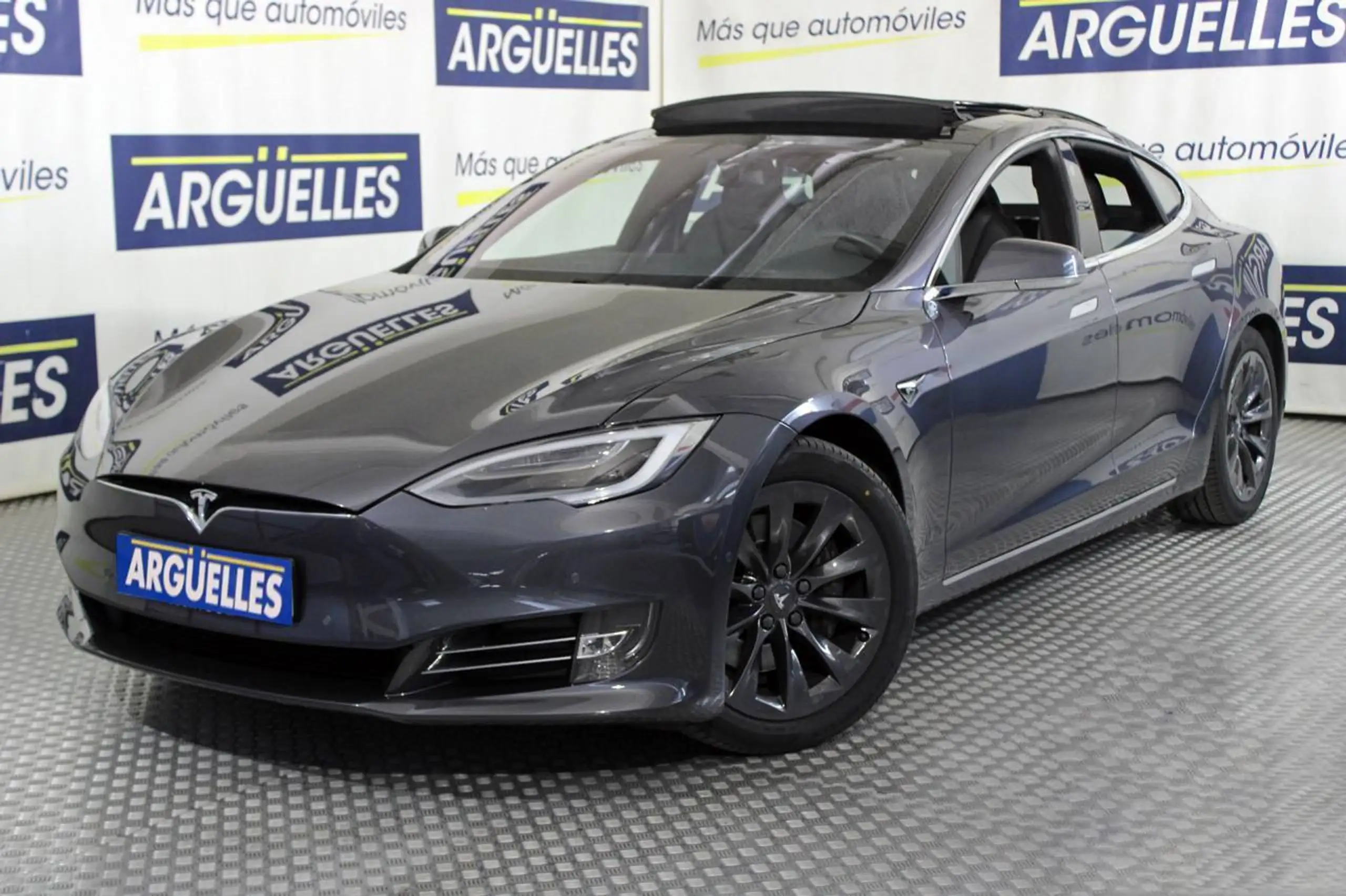 Tesla - Model S