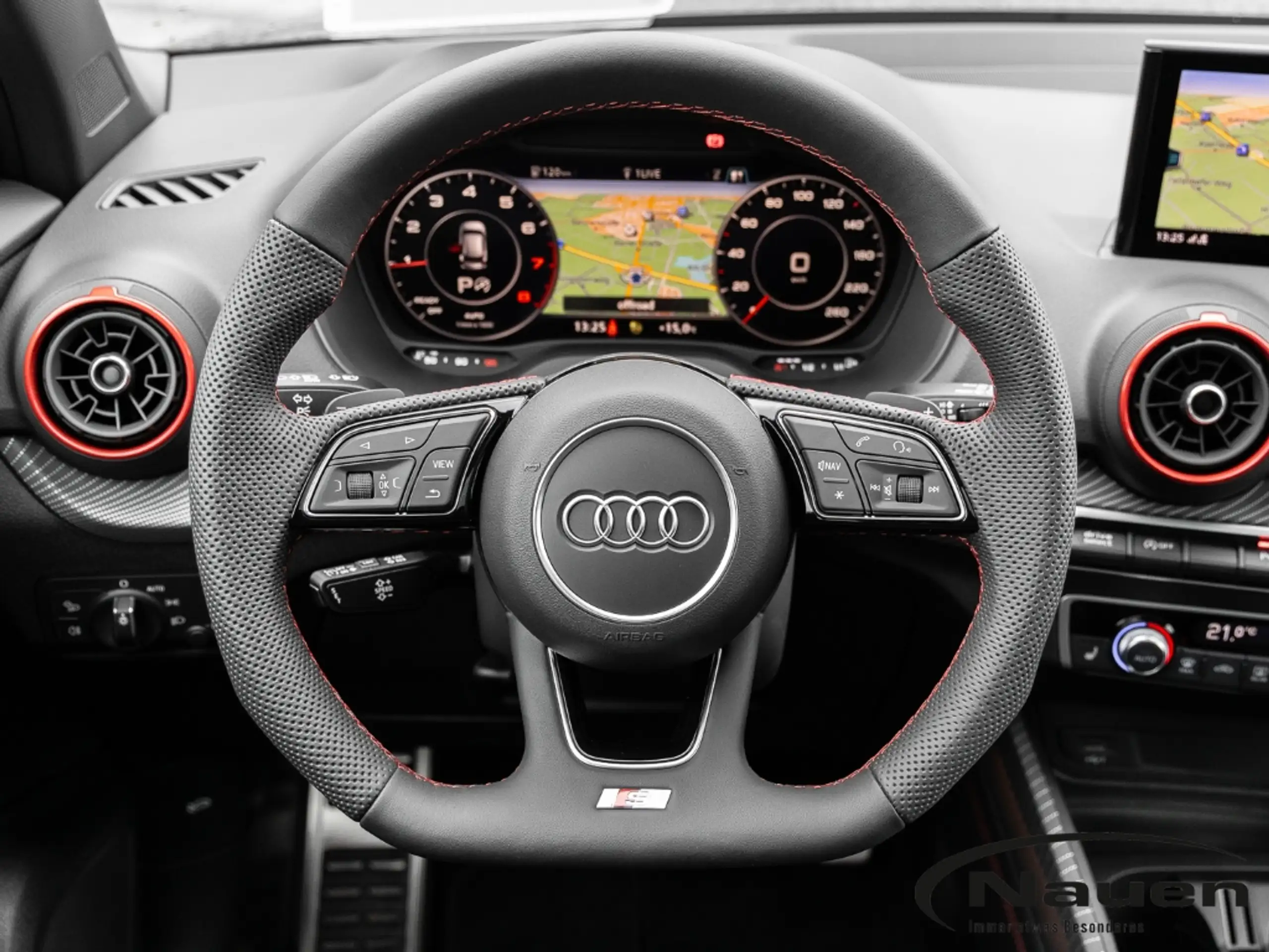 Audi - Q2