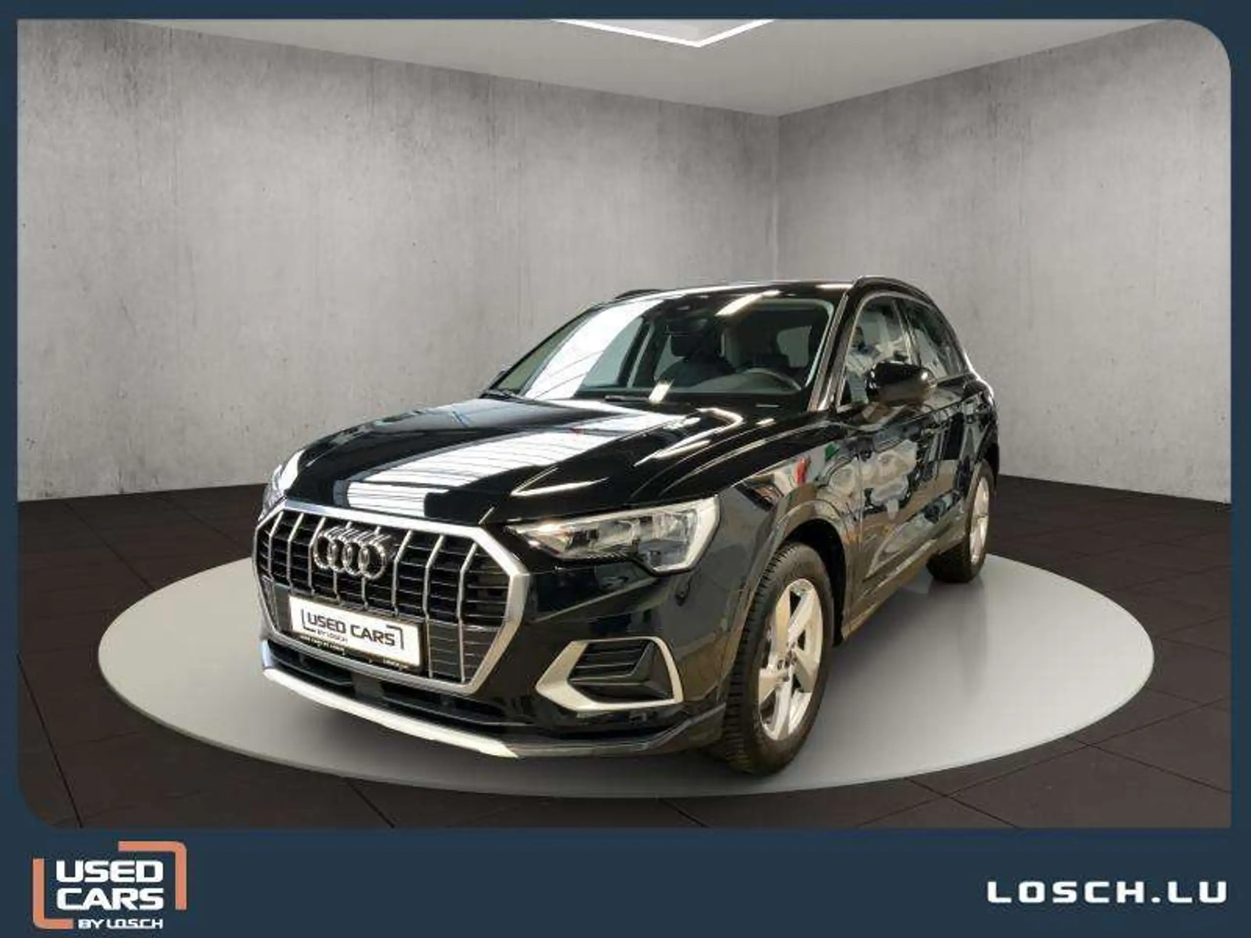 Audi - Q3