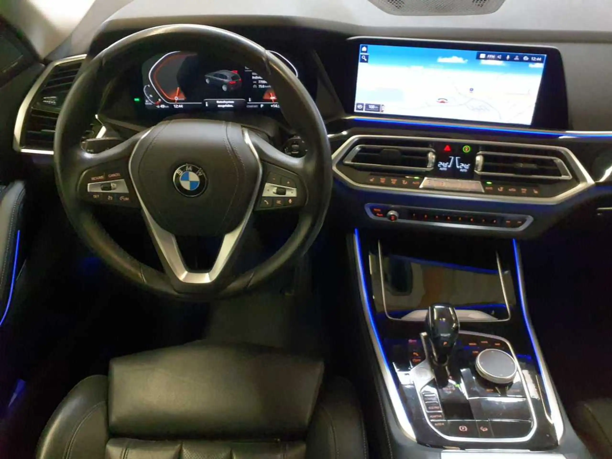 BMW - X5