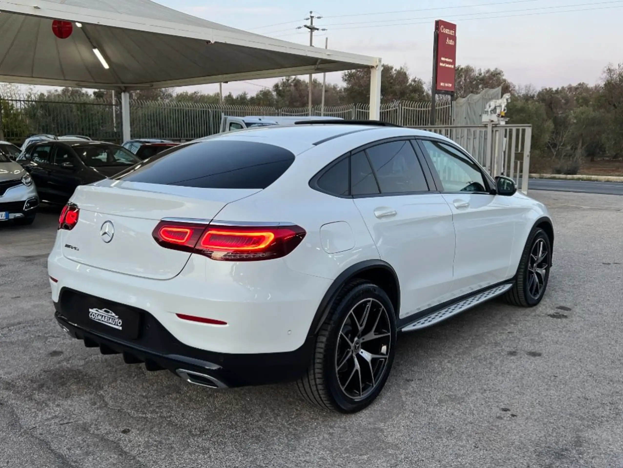 Mercedes-Benz - GLC 200