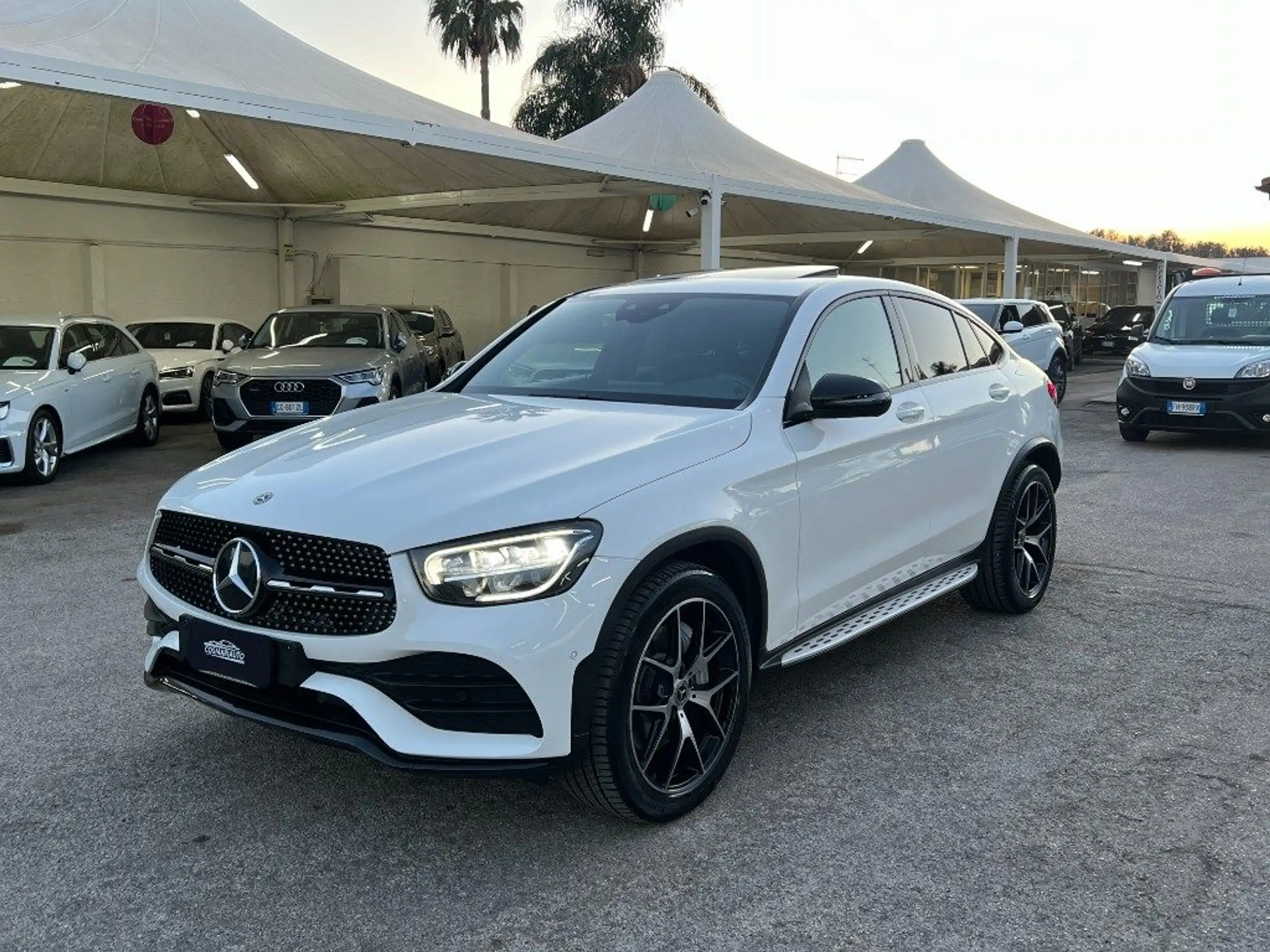 Mercedes-Benz - GLC 200