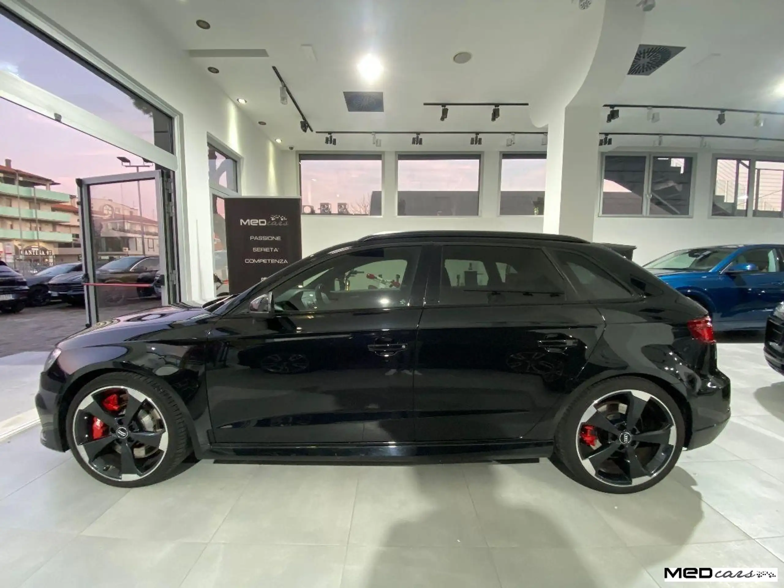 Audi - RS3