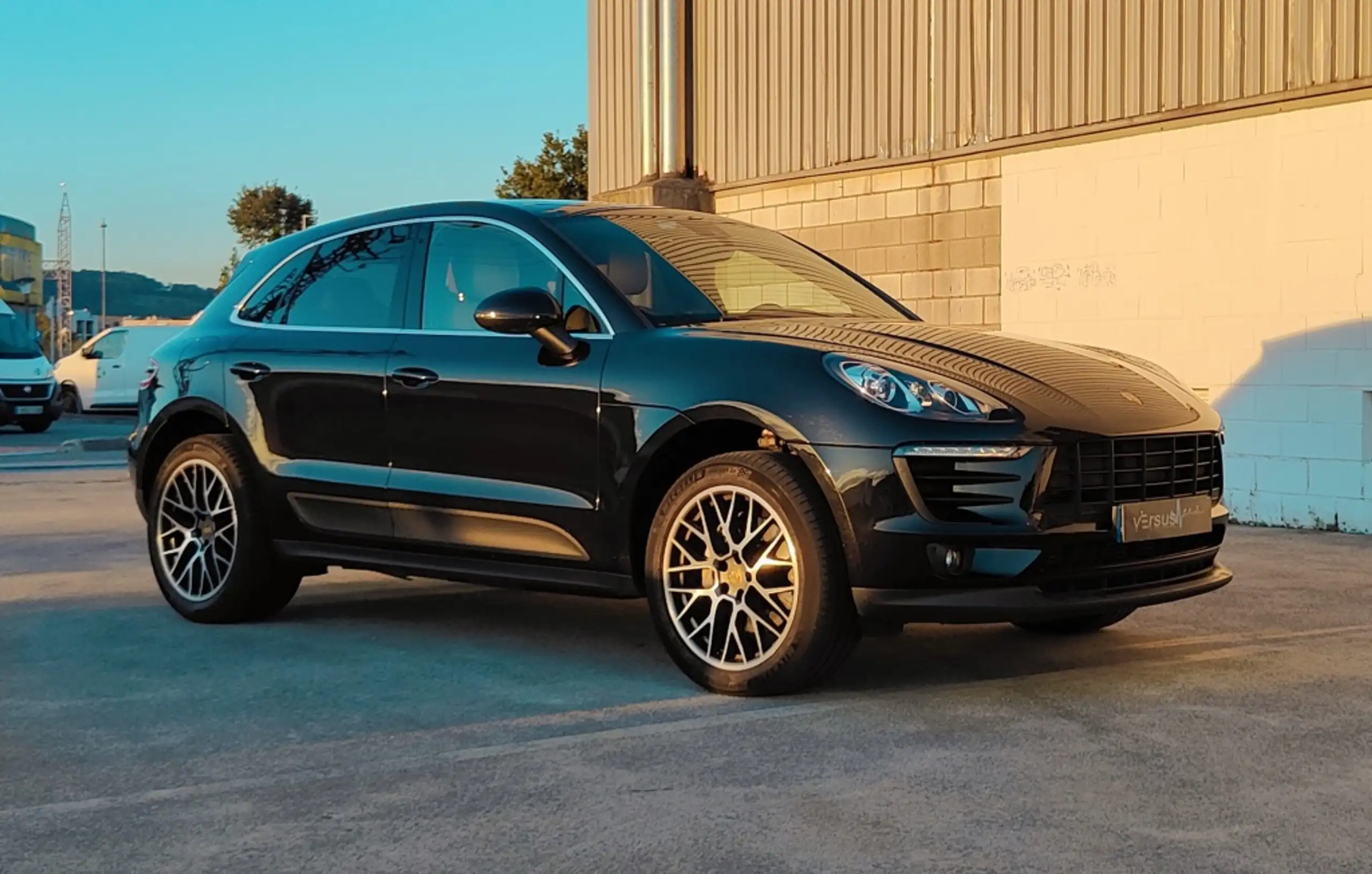 Porsche - Macan