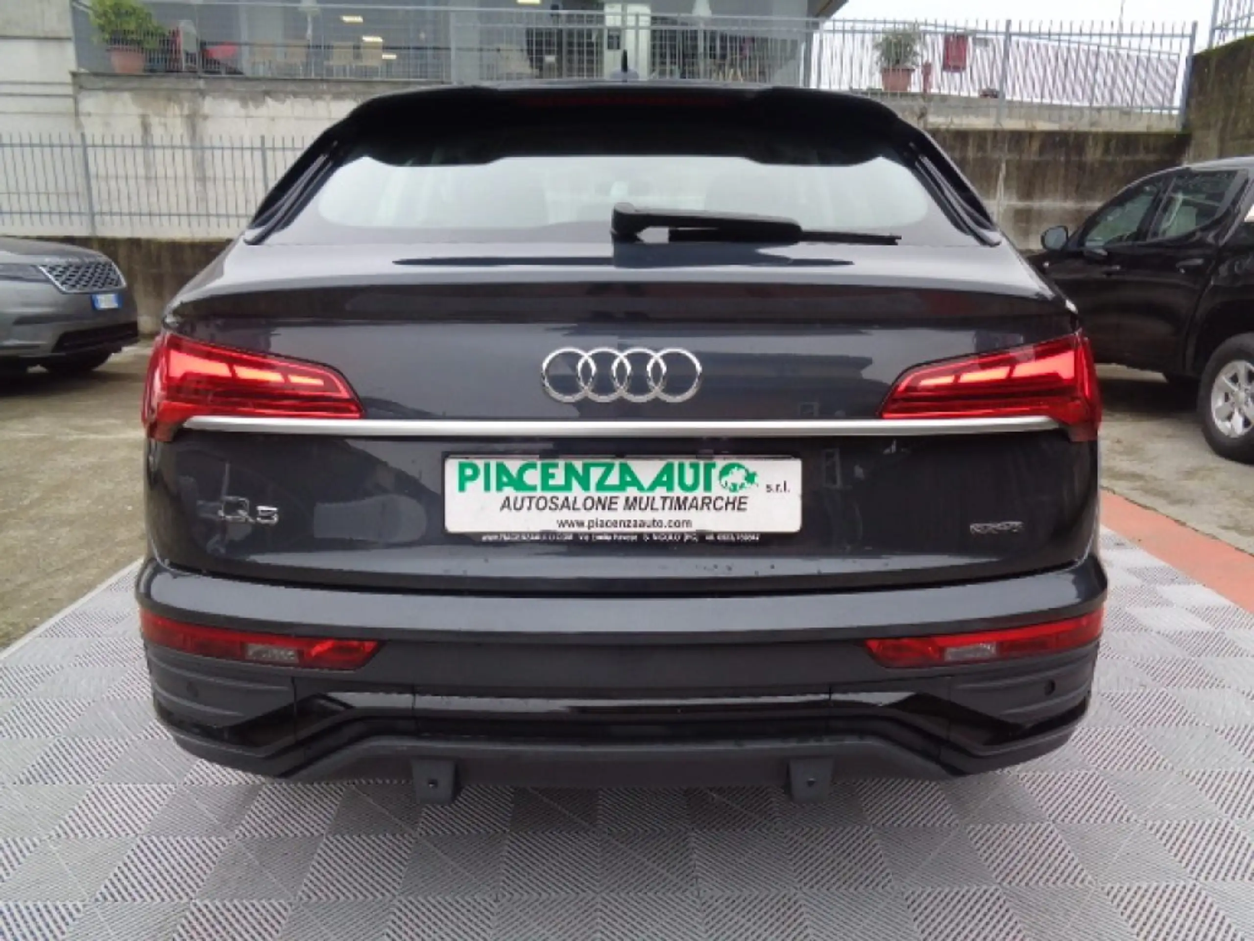 Audi - Q5