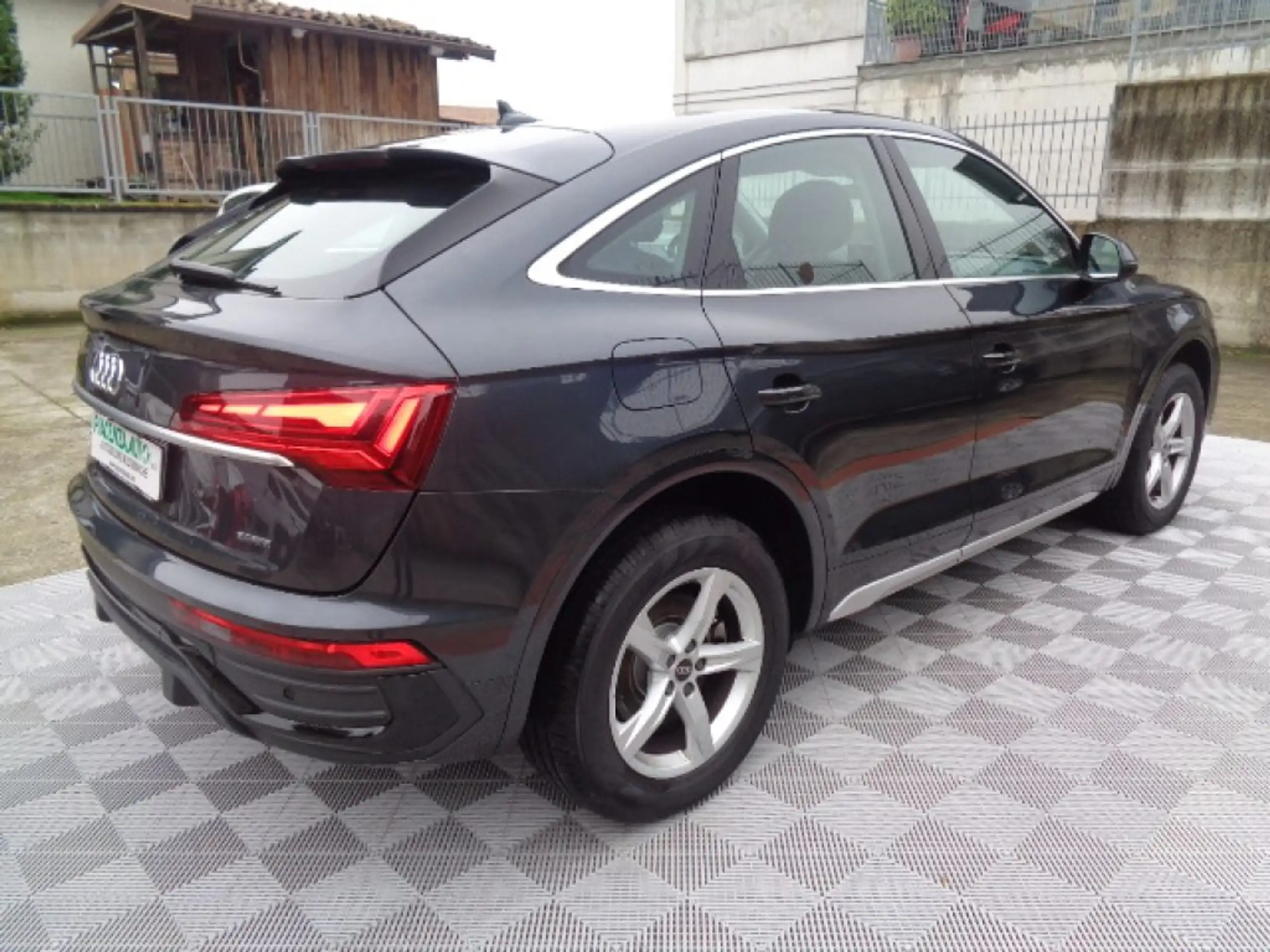 Audi - Q5