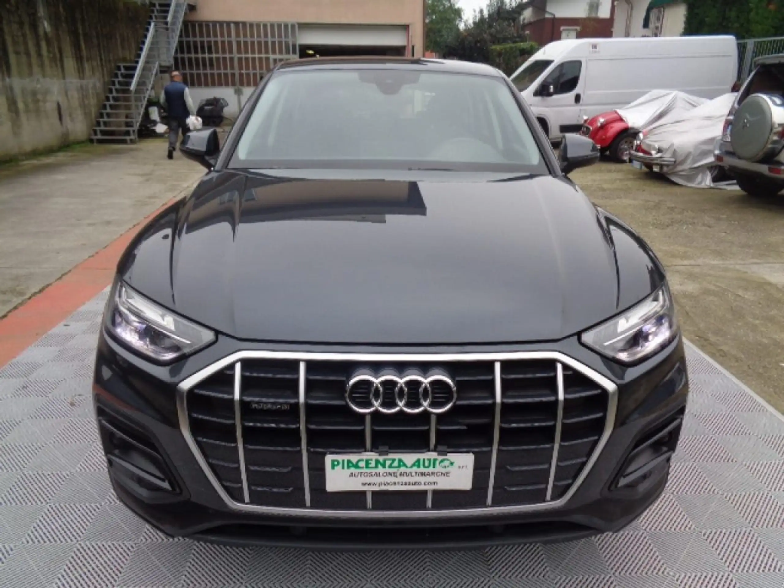 Audi - Q5