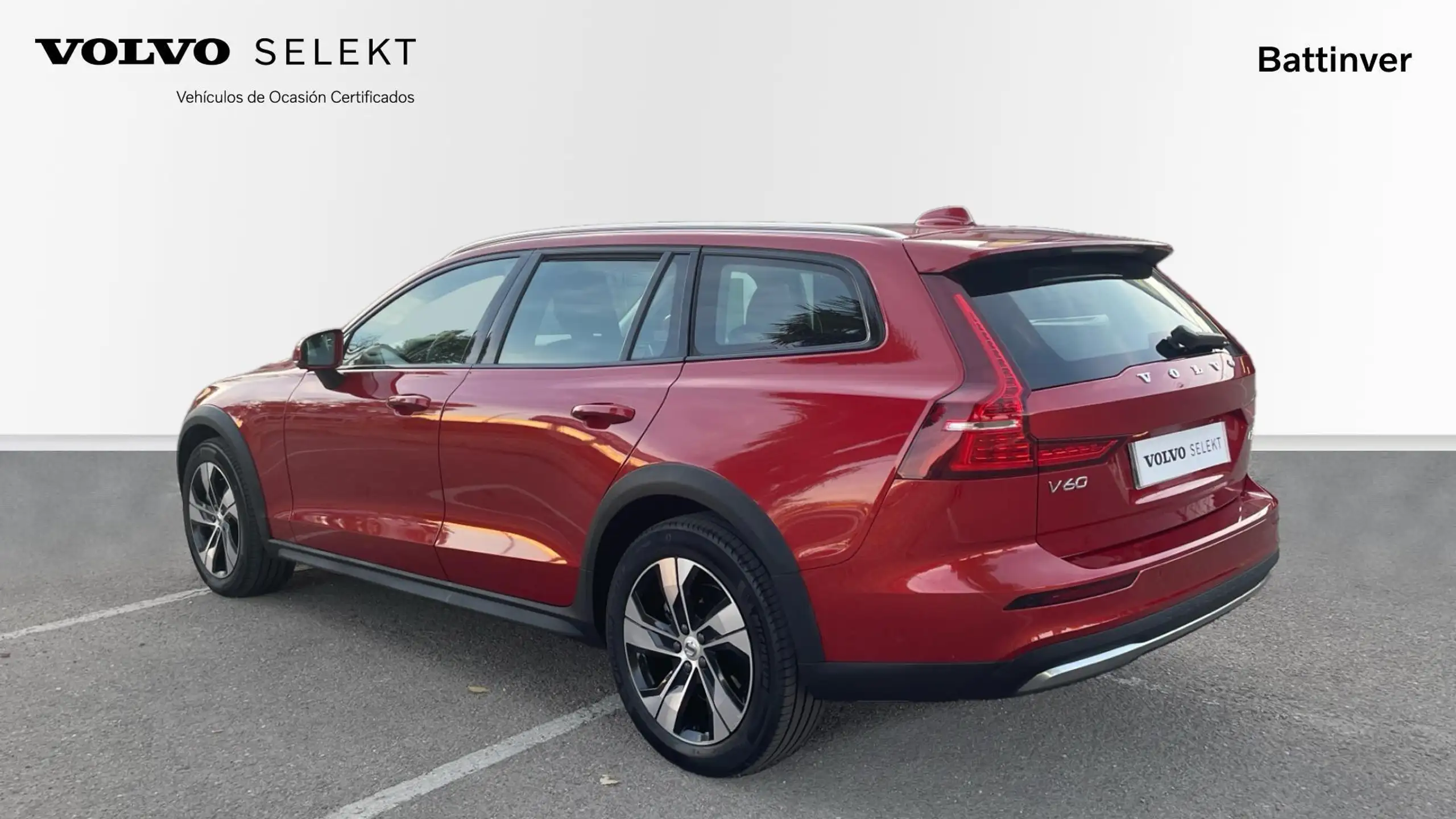 Volvo - V60 Cross Country