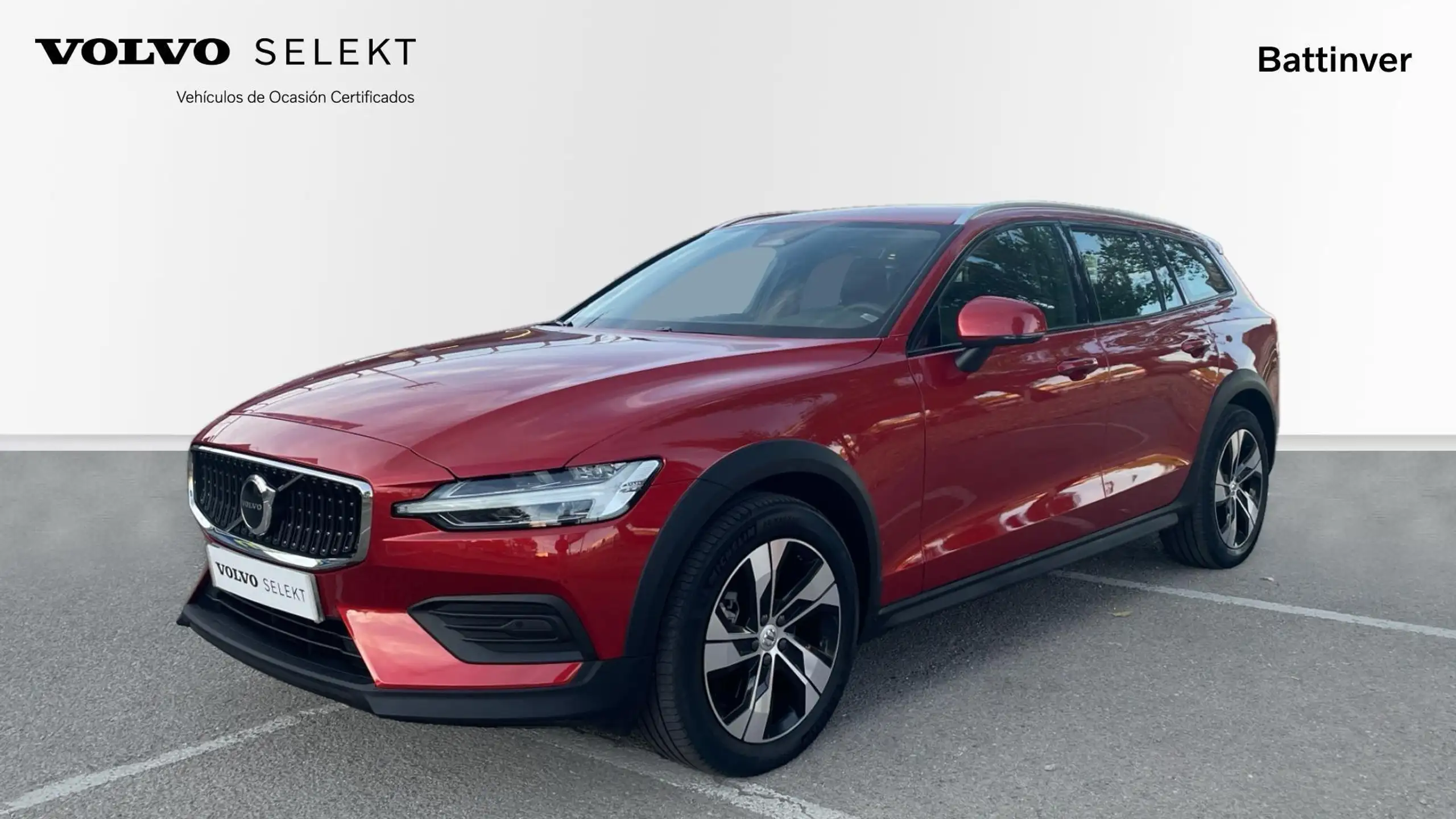 Volvo V60 Cross Country 2023