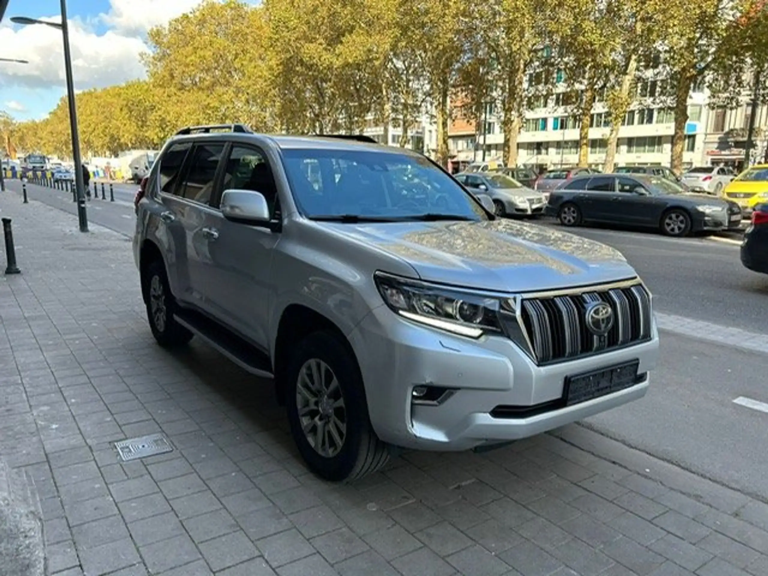 Toyota - Land Cruiser