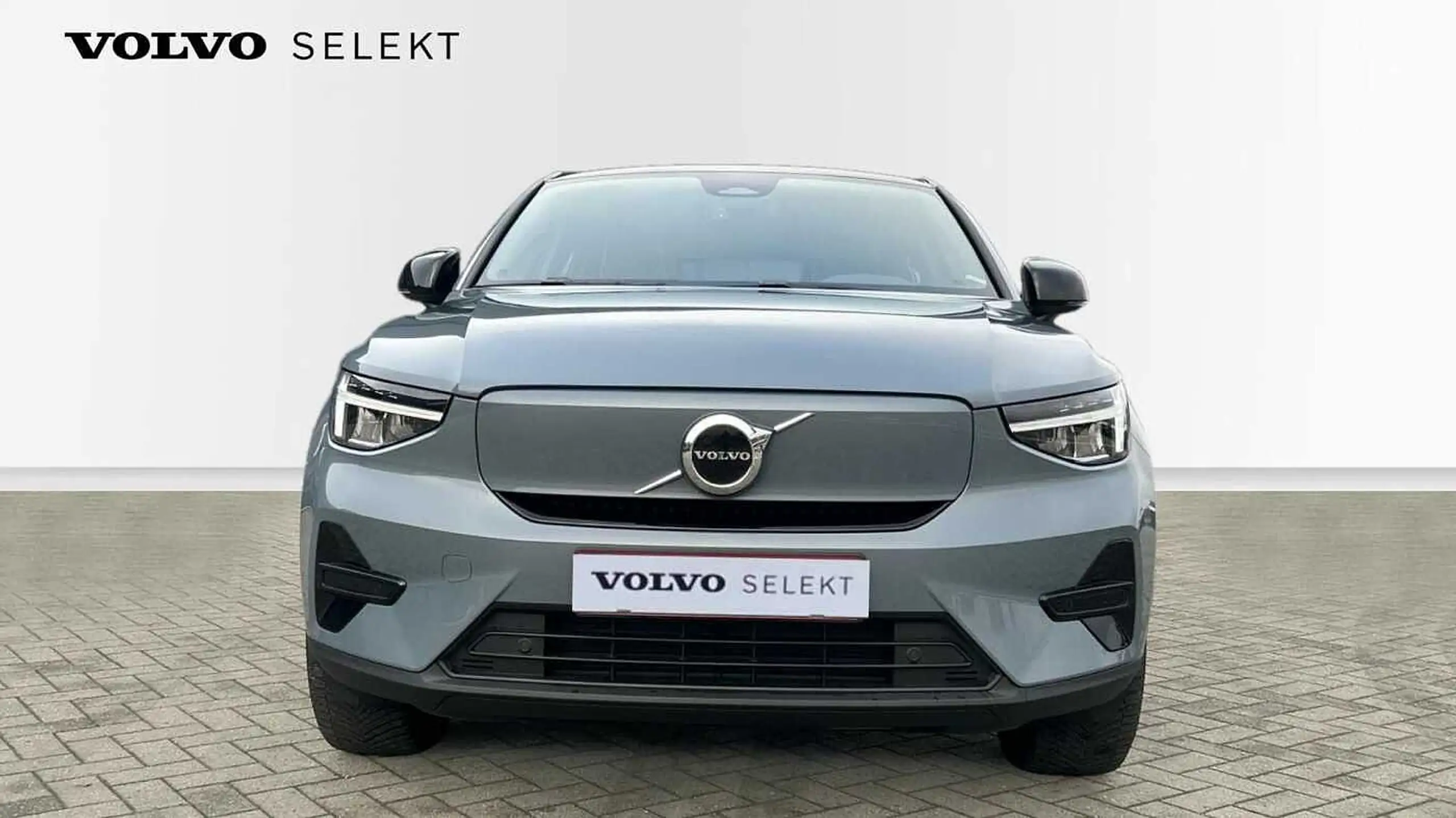 Volvo - C40