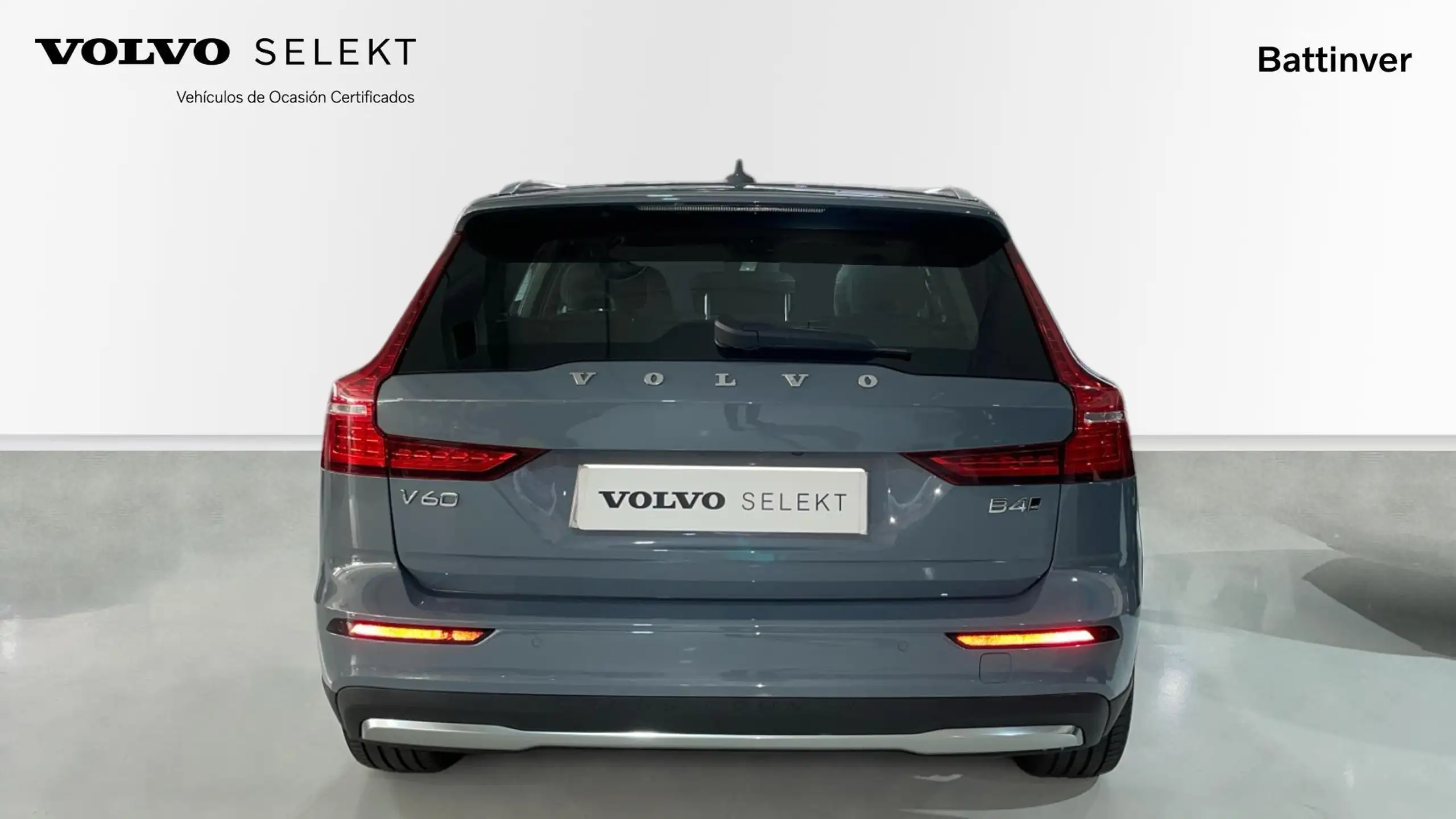 Volvo - V60 Cross Country