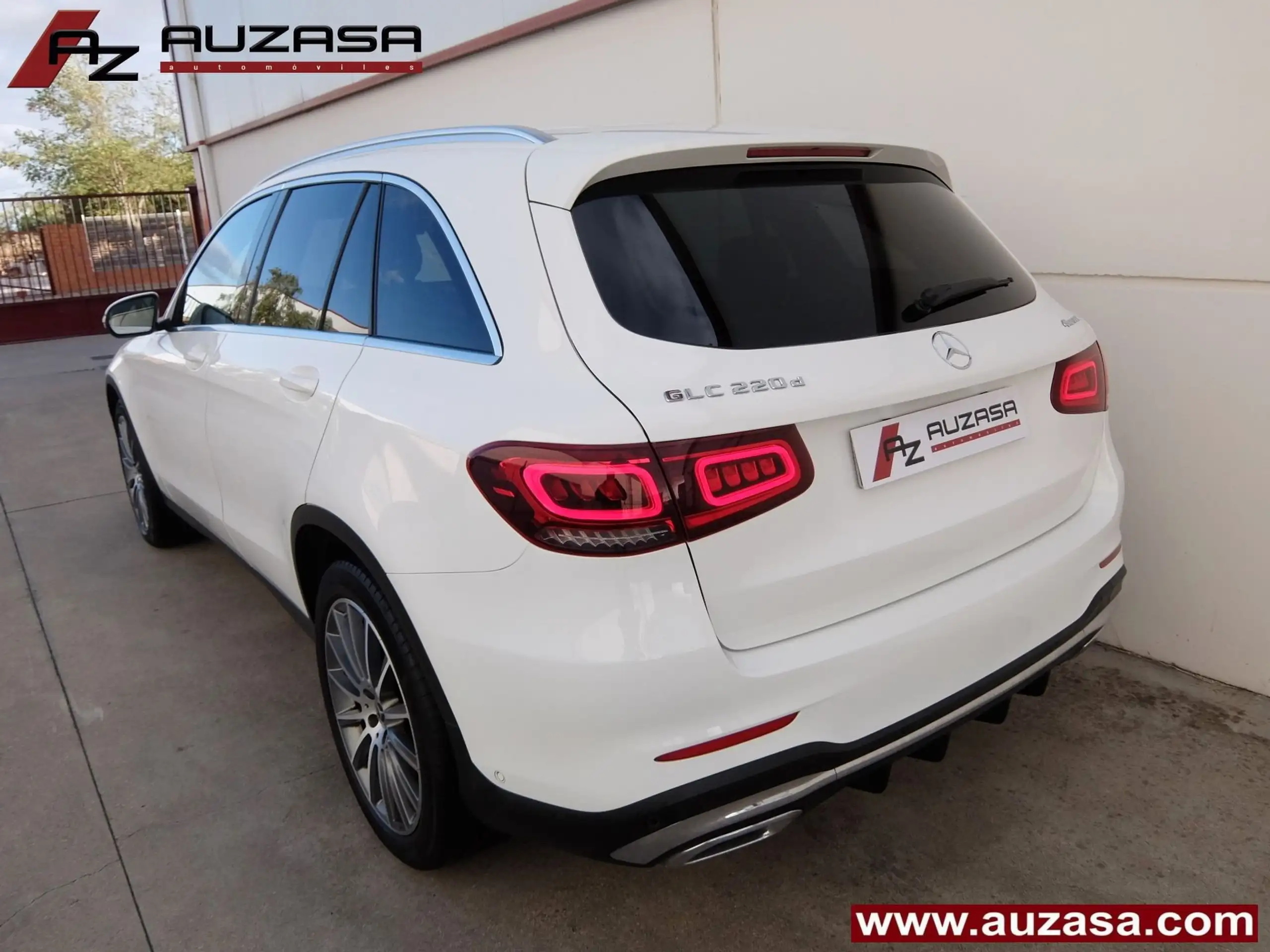 Mercedes-Benz - GLC 220